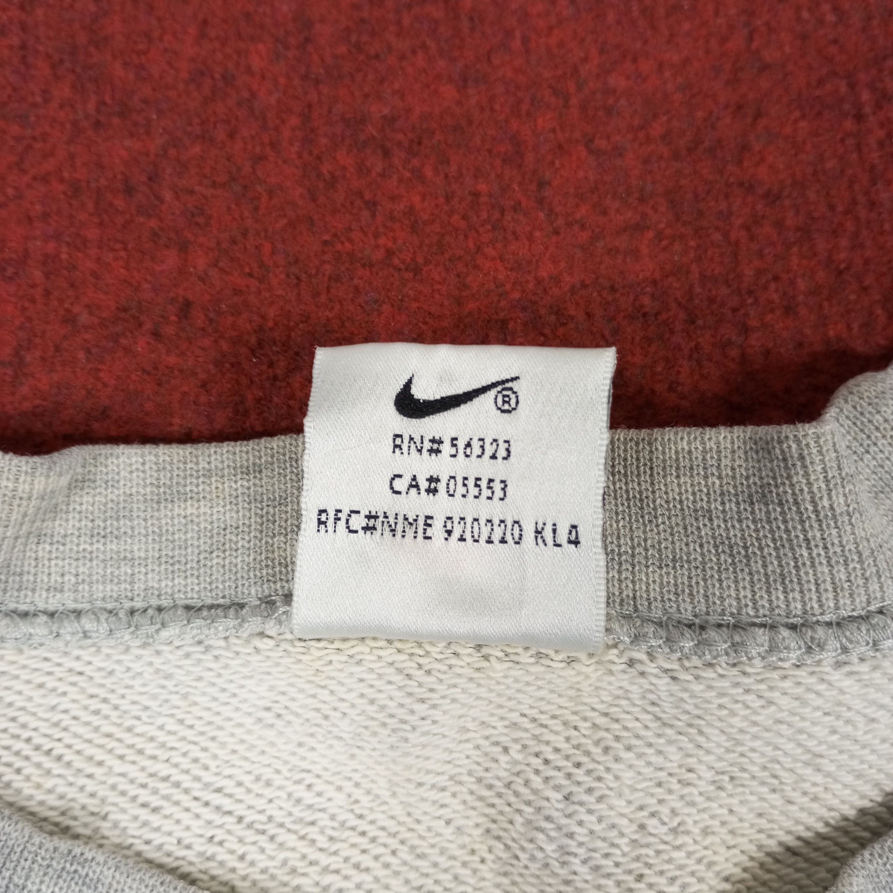 Nike × Vintage Nike Small Logo Design Vintage Sweatshirt Size US XL / EU 56 / 4 - 7 Thumbnail