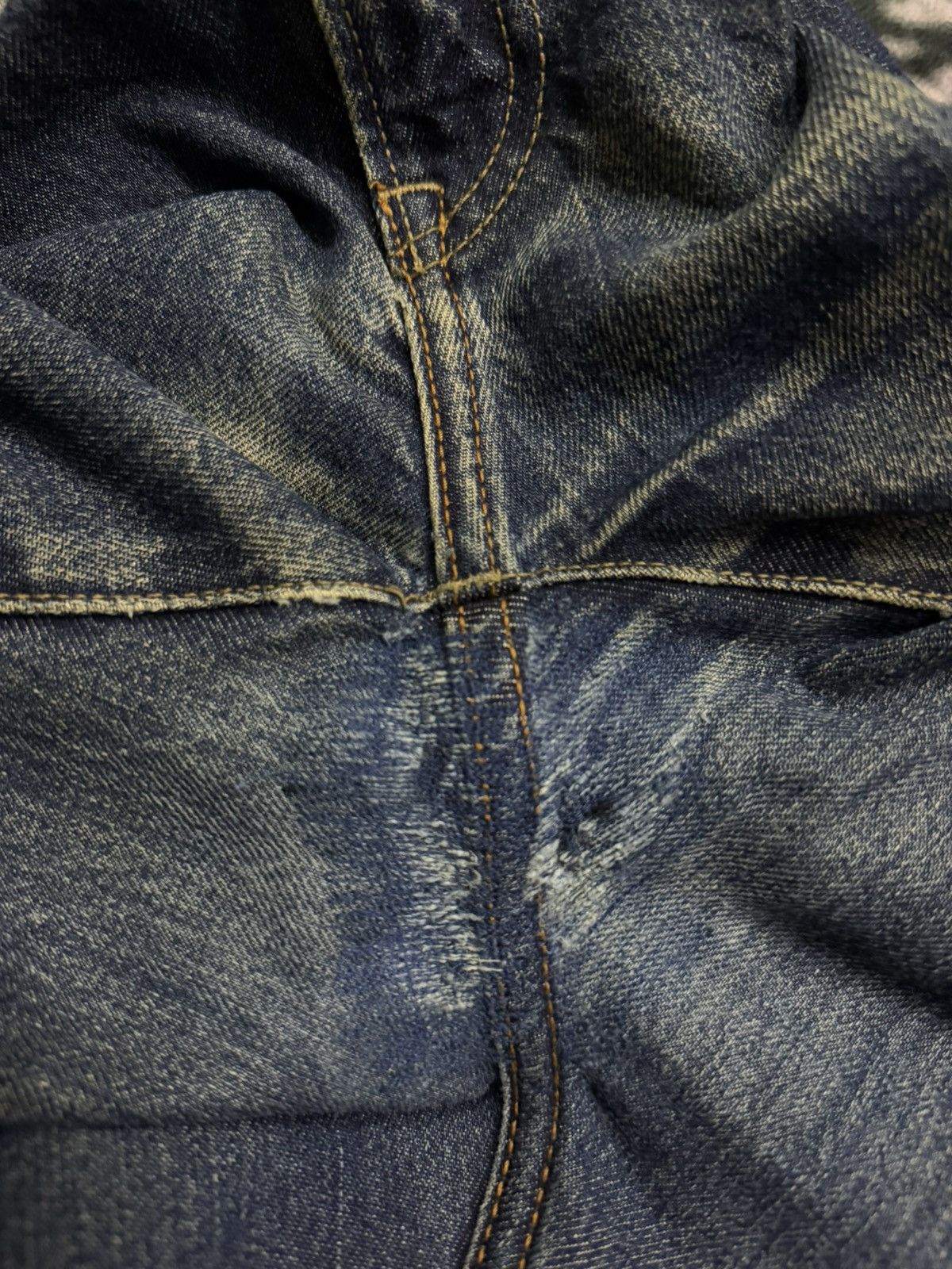 Uniqlo Vintage Uniqlo Jeans Selvedge Denim Japan | Vintage Faded 36 Size US 36 / EU 52 - 14 Thumbnail