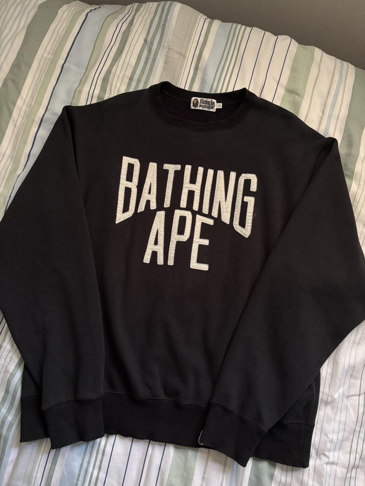 Bape Bape NYC Logo Black Crewneck Size US L / EU 52-54 / 3 - 1 Thumbnail
