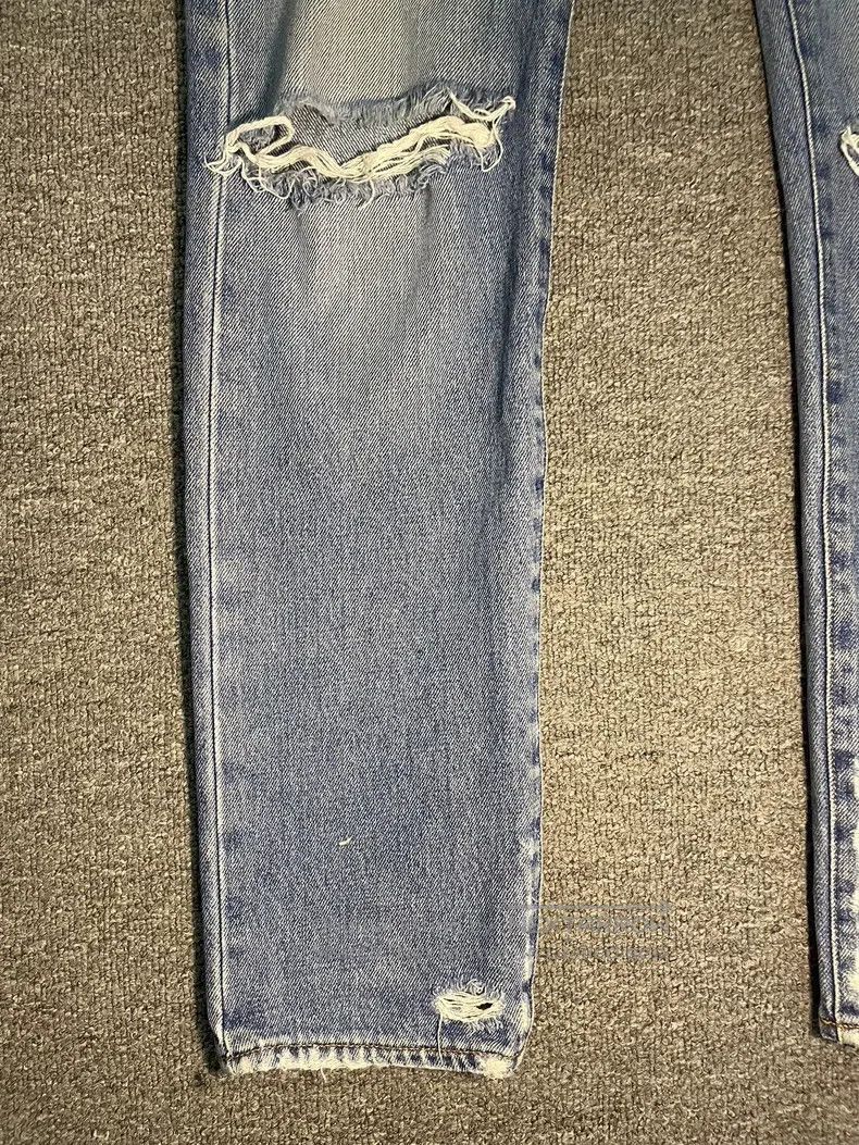 Saint Laurent Paris Saint Laurent Paris Blue Washed Knee Cut Ripped Denim Jean Size US 30 / EU 46 - 3 Thumbnail