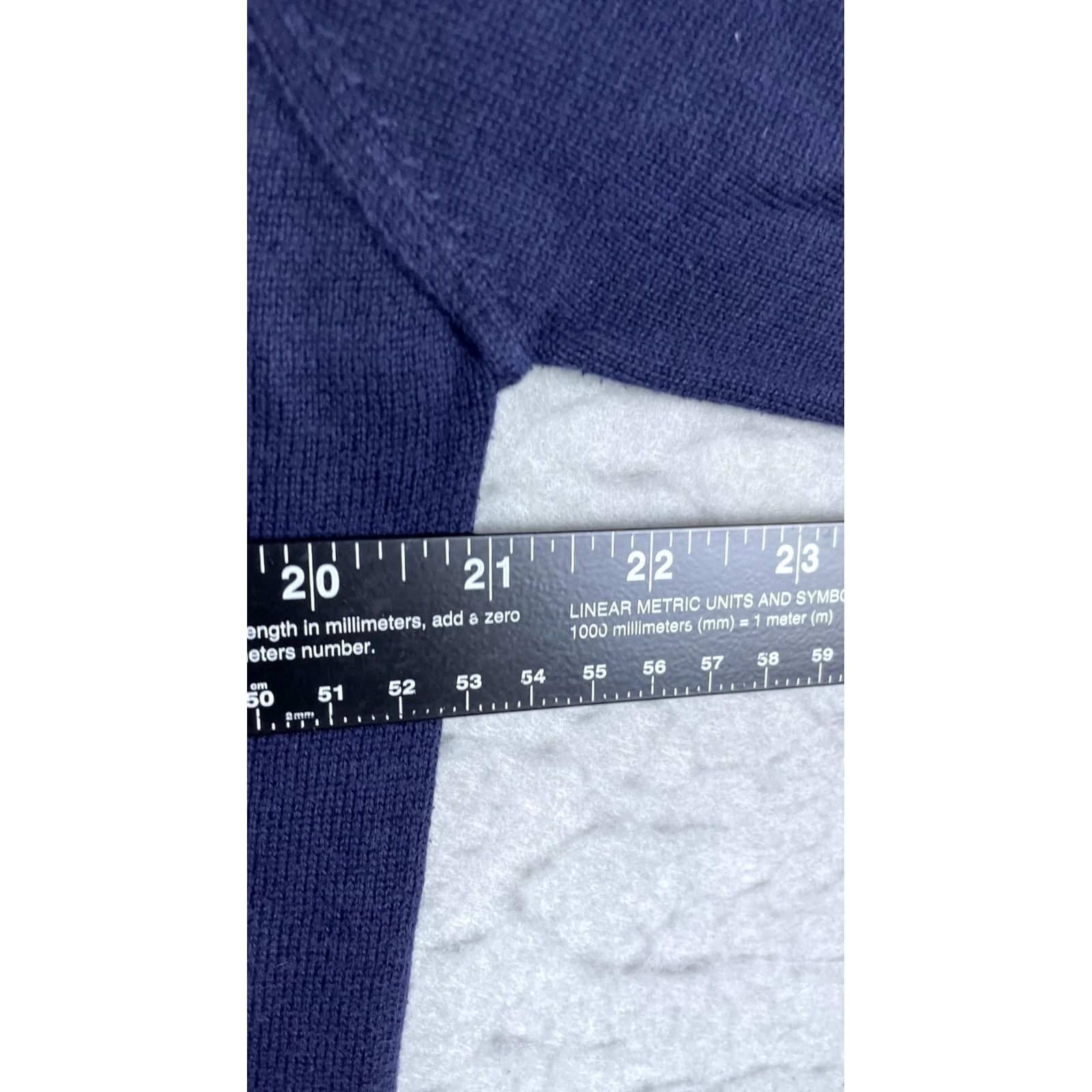 Lacoste Lacoste Sweater Mens Large Navy Blue V Neck Knit Pullover Croc Logo Casual Size US L / EU 52-54 / 3 - 4 Thumbnail