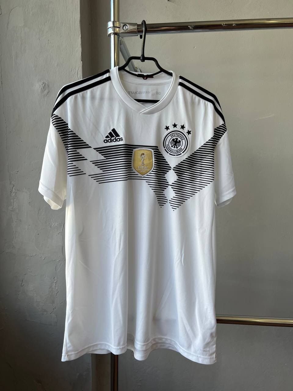 Adidas 2018/19 GERMANY TEAM HOME SOCCER JERSEY FOOTBALL SHIRT SZ XL Size US XL / EU 56 / 4 - 2 Thumbnail