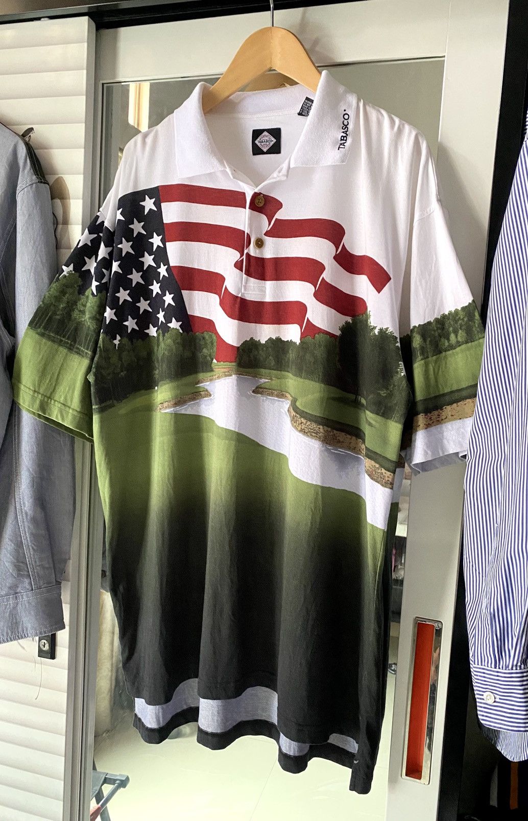 Tabasco VTG TABASCO POLO SHIRT AMERICAN FLAG, GOLF COURSE PANORAMIC Size US L / EU 52-54 / 3 - 2 Thumbnail