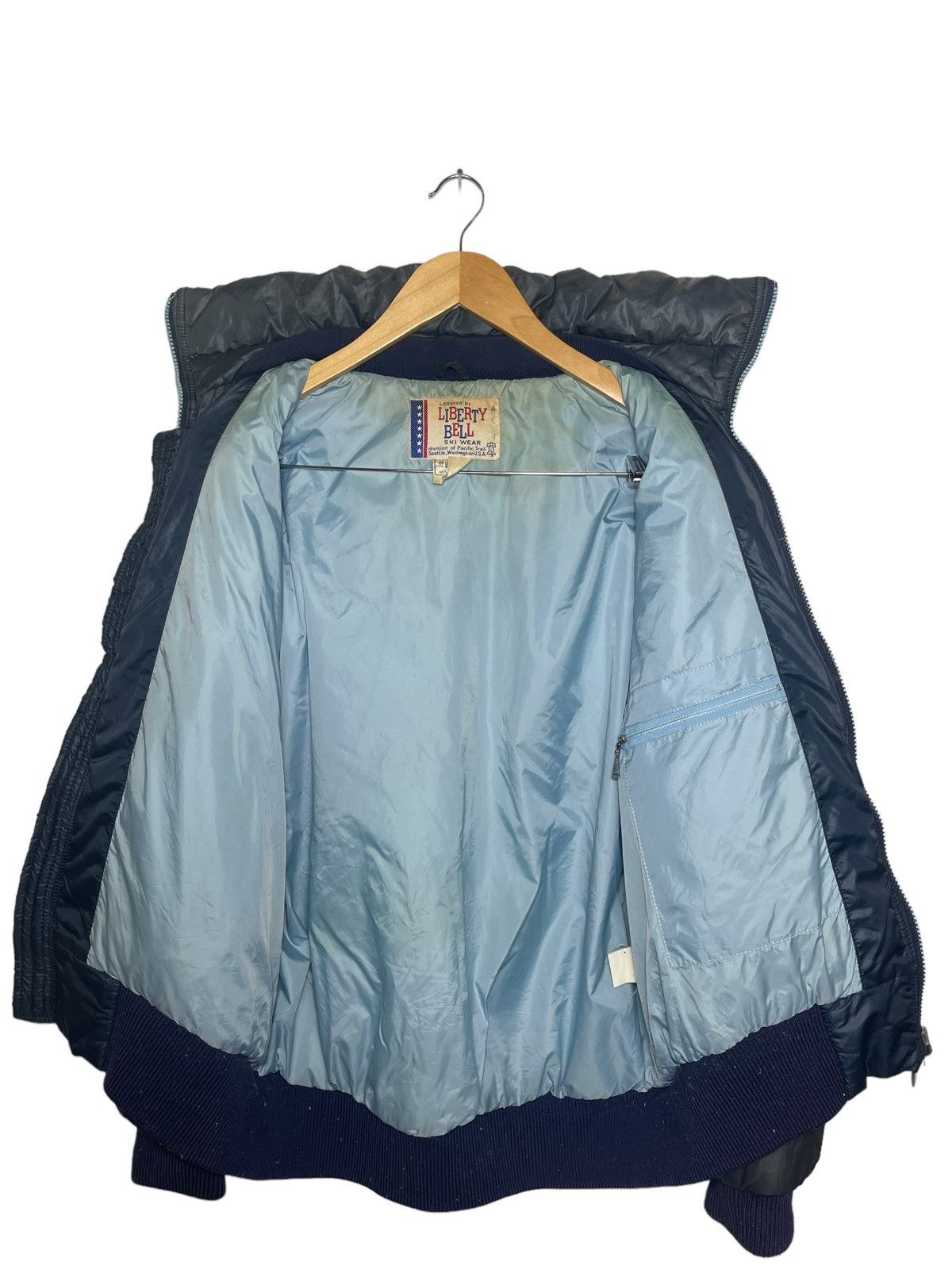 Liberty × Vintage Vintage Liberty Bell ski wear puffer jacket Size US L / EU 52-54 / 3 - 3 Thumbnail