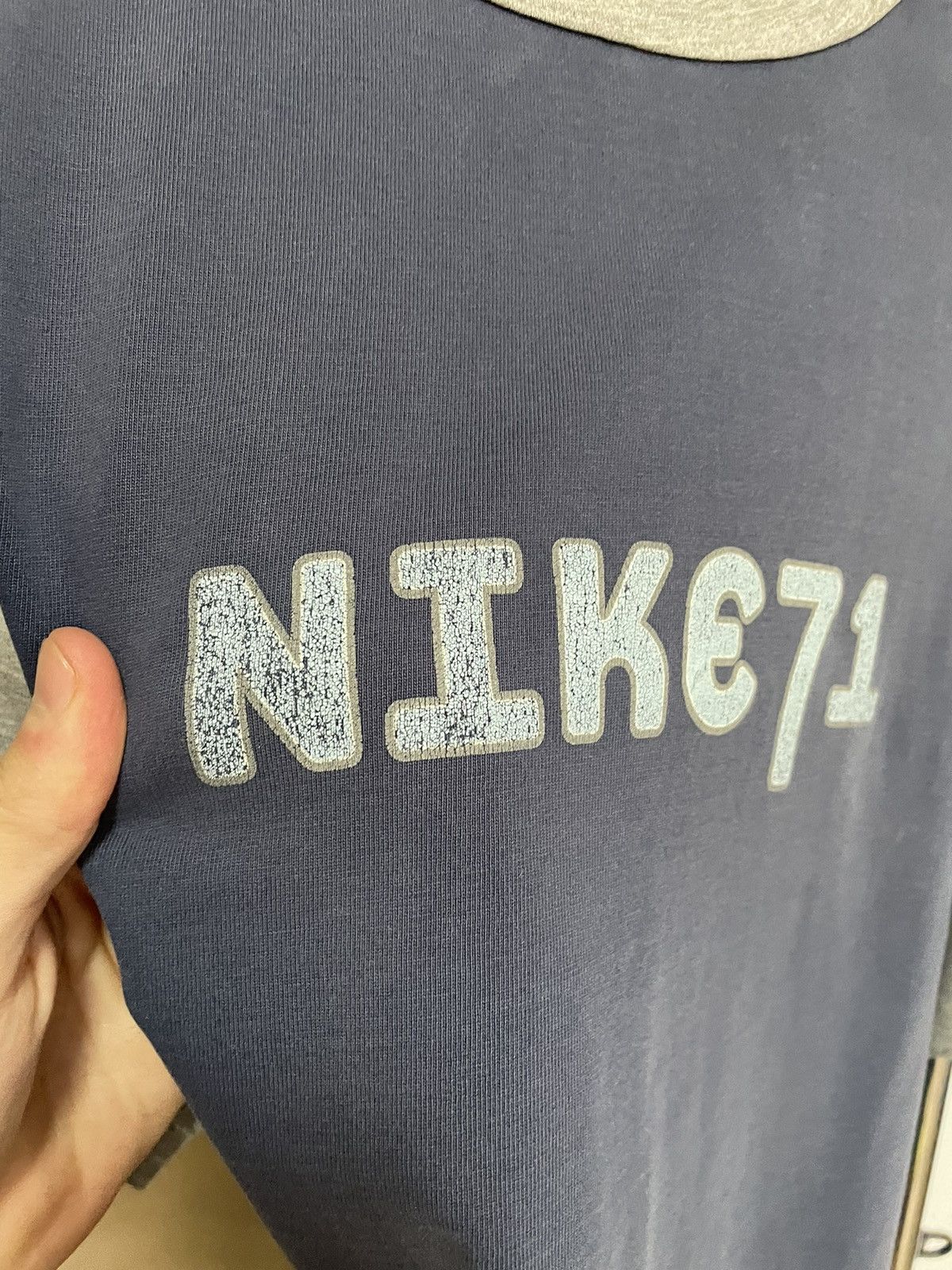 Nike Vintage Nike 71 T Shirt 00s Big Logo Size US L / EU 52-54 / 3 - 11 Thumbnail