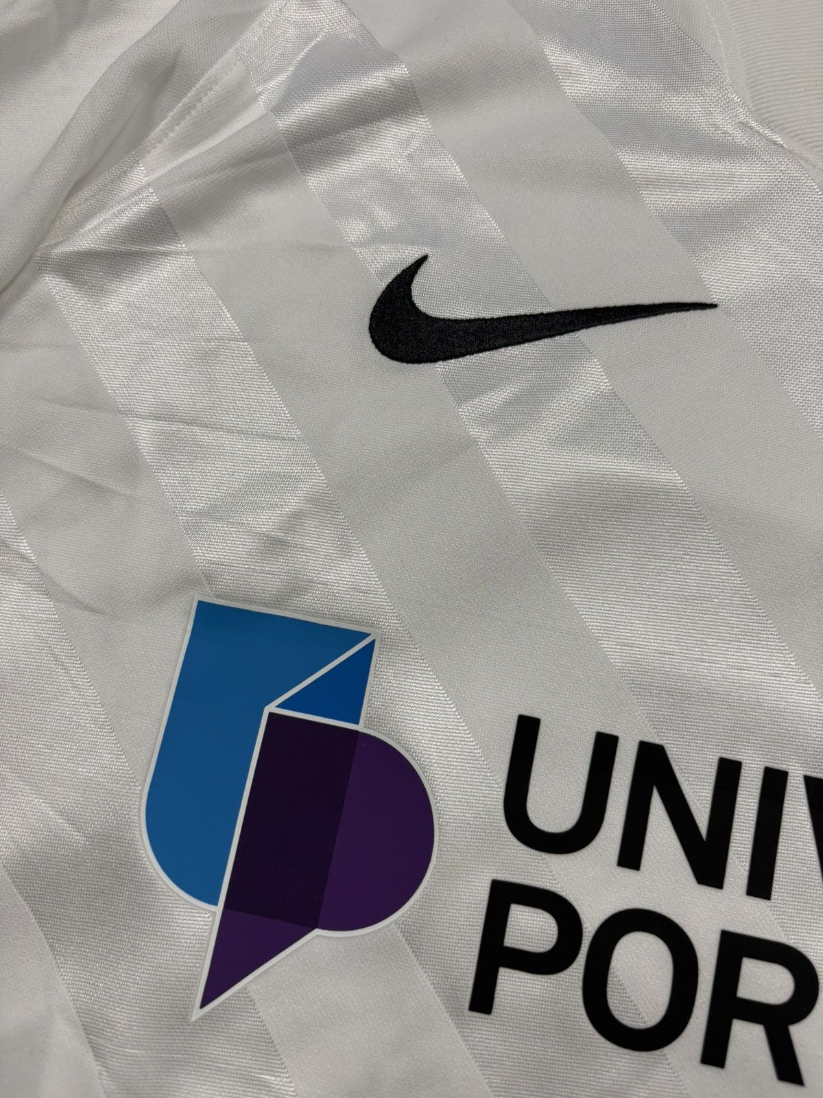 Nike Nike Portsmouth FC 2020/21 Away Shirt Marquis 9 EFL Sky Bet Size US L / EU 52-54 / 3 - 10 Thumbnail