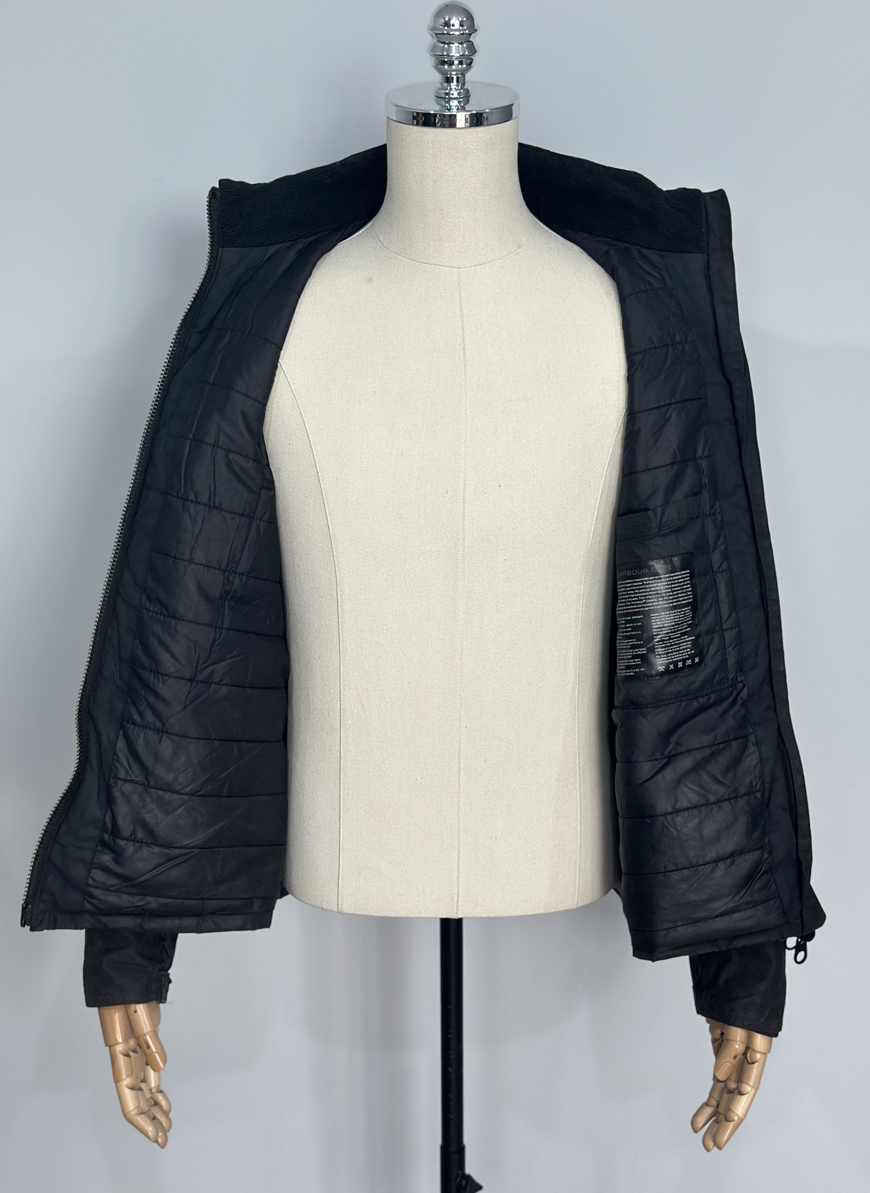 Barbour BARBOUR B.Intl Chaser WAX Hooded Jacket Size M British Style Size US M / EU 48-50 / 2 - 9 Thumbnail
