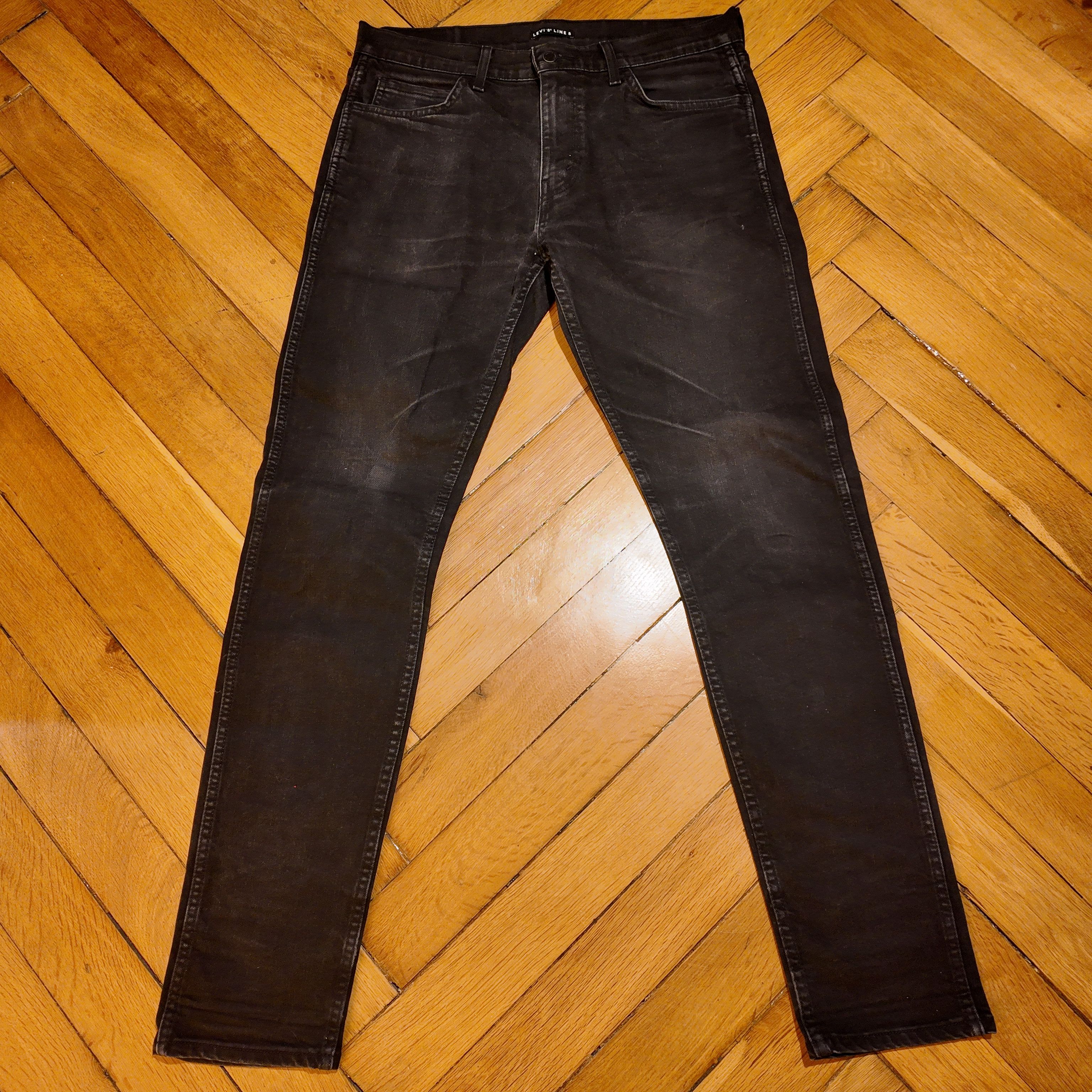 Levi’s Line 8 Slim Washed Black Denim W33 L34
