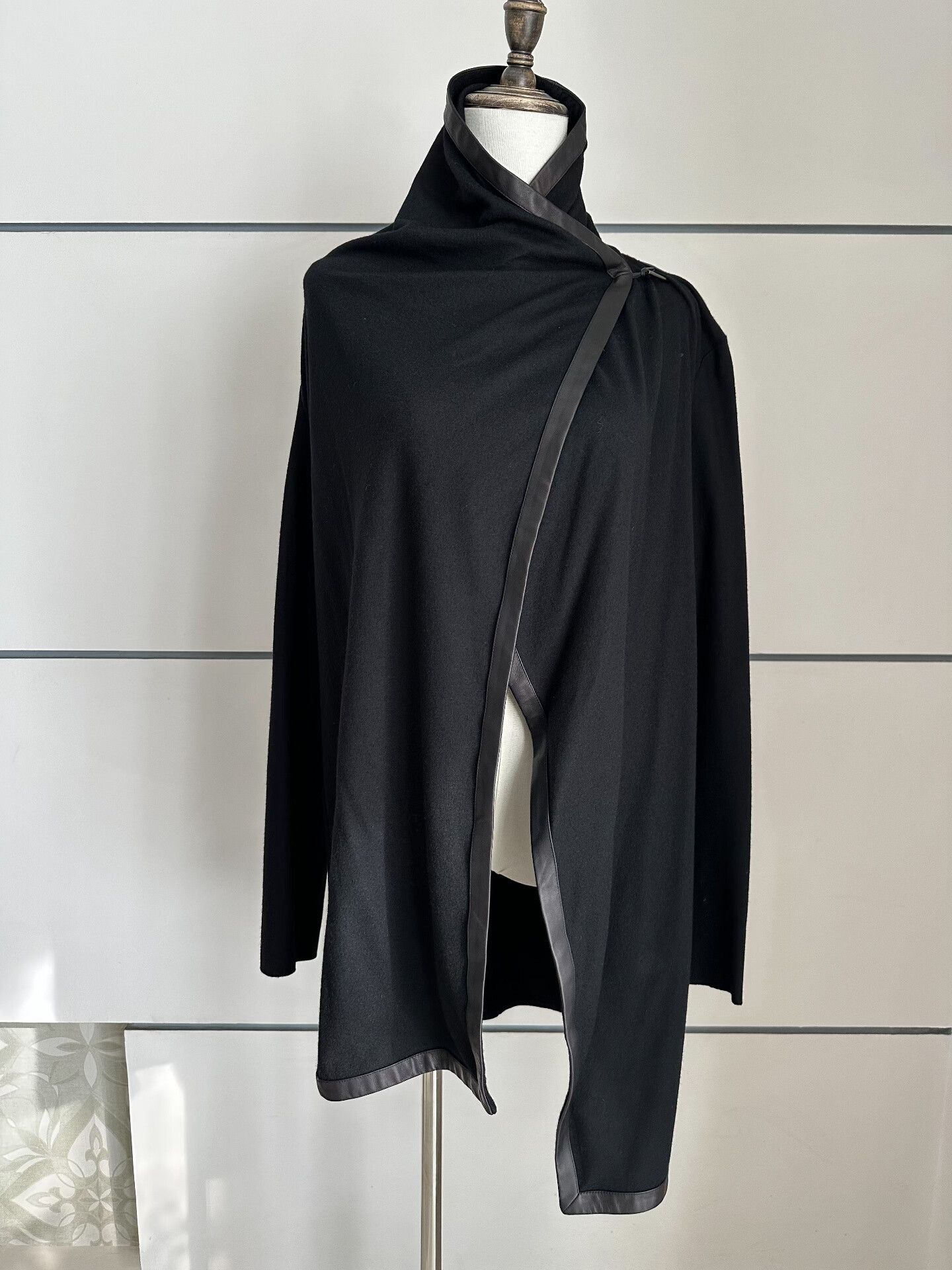 Helmut Lang Helmut Lang Long Sleeve Coat Size S / US 4 / IT 40 - 1 Thumbnail