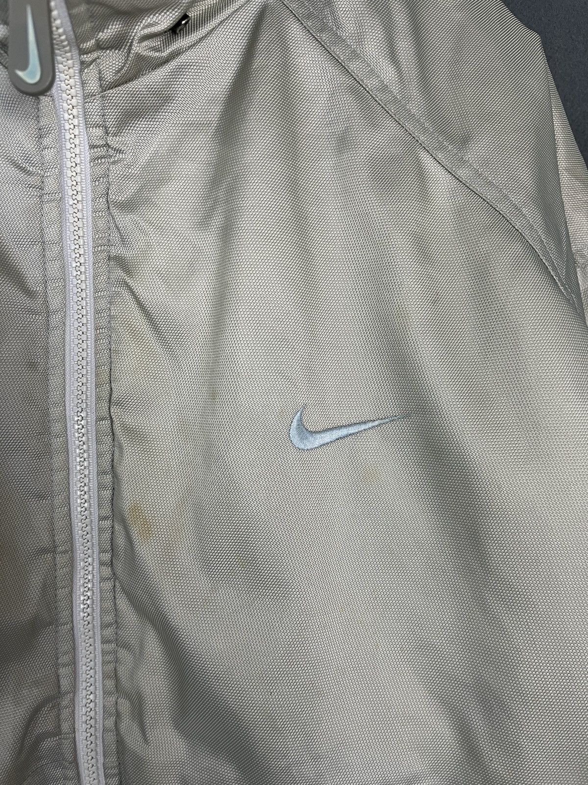 Nike × Vintage Vintage 90s Silver Nike Jacket Size US M / EU 48-50 / 2 - 14 Thumbnail