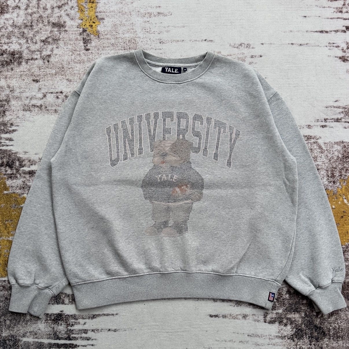Vintage VINTAGE YALE UNIVERSITY BEAR CREWNECK SWEATSHIRT GREY Size US S / EU 44-46 / 1 - 2 Thumbnail
