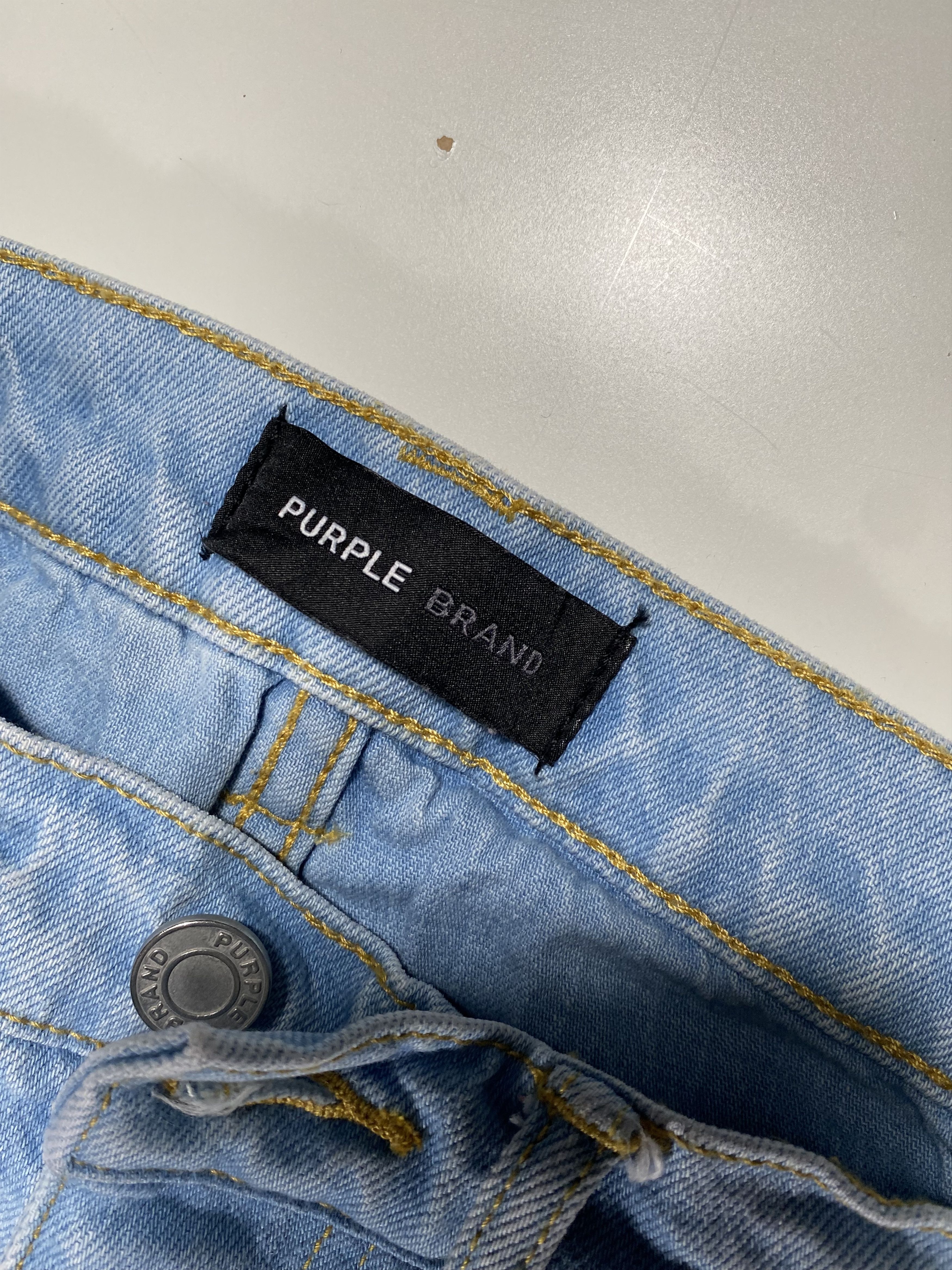 Purple Purple Brand Light Wash Denim Size 30x33 Size US 30 / EU 46 - 4 Thumbnail