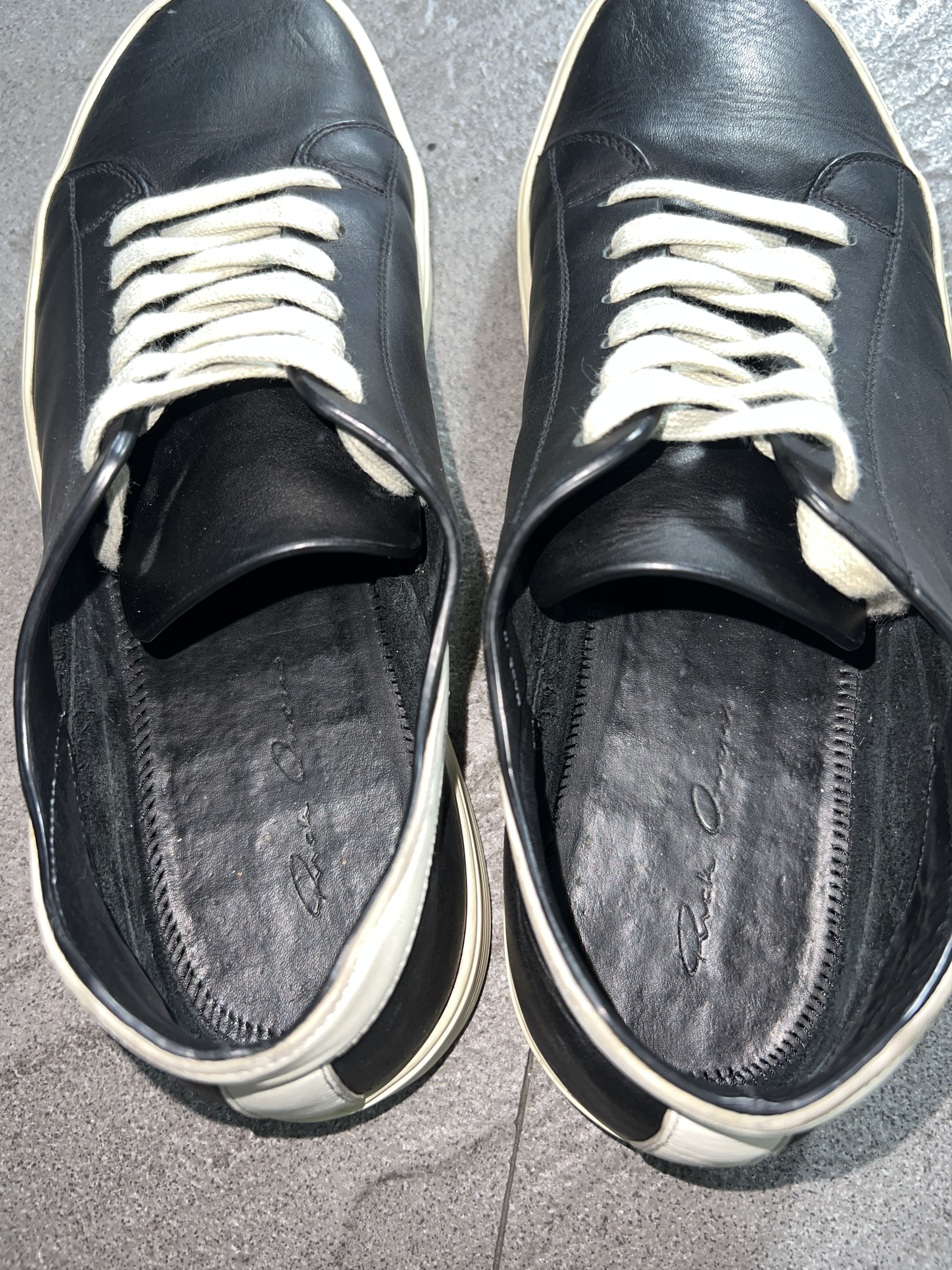 Rick Owens Rick Owens Low Sneakers Black Leather Milk Sole EU43 Size US 10 / EU 43 - 10 Thumbnail