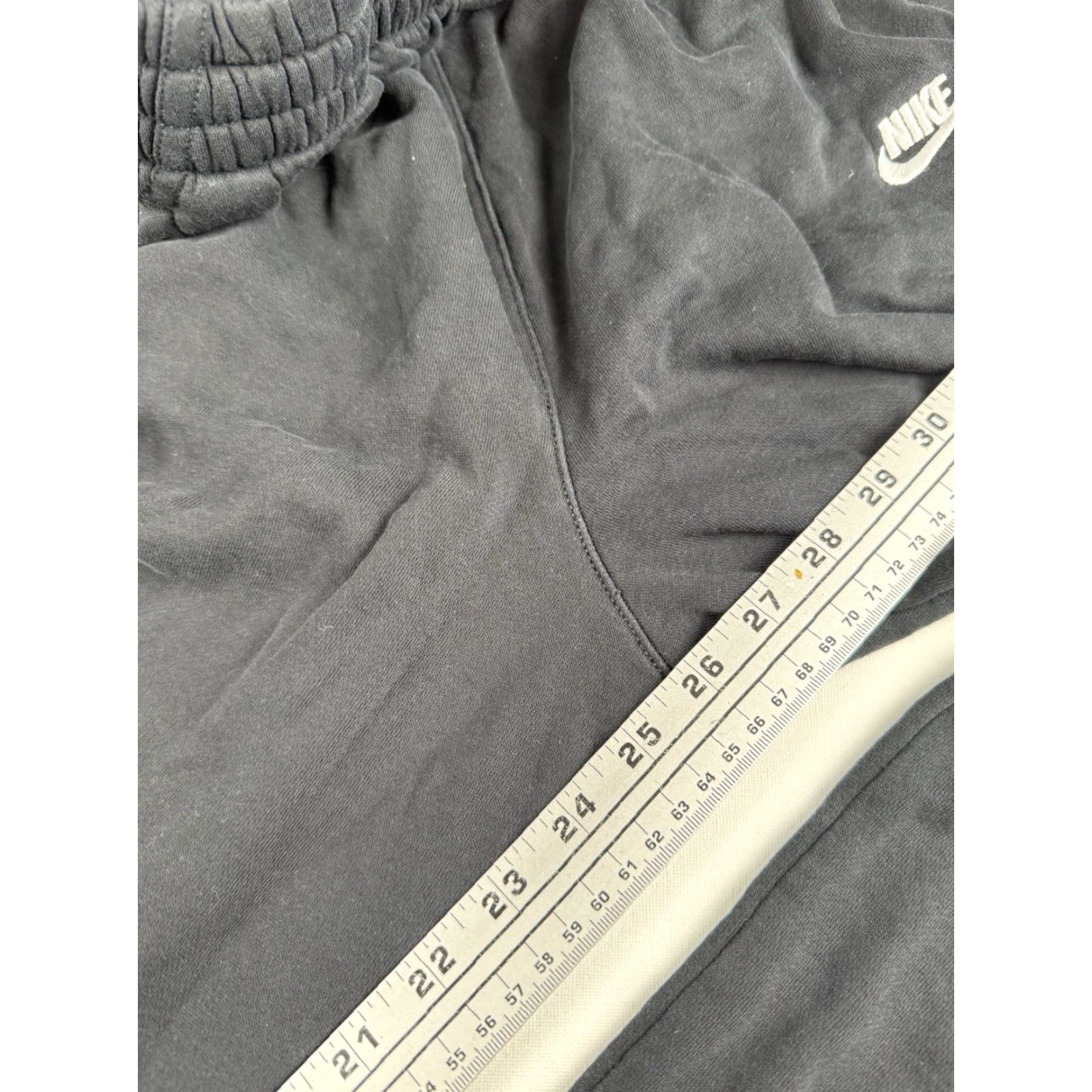Nike Nike Sweatpants Women XL Black 26x26 Fleece Pockets Athletic Wear Sweatpants Size 40" / US 18 - 5 Thumbnail
