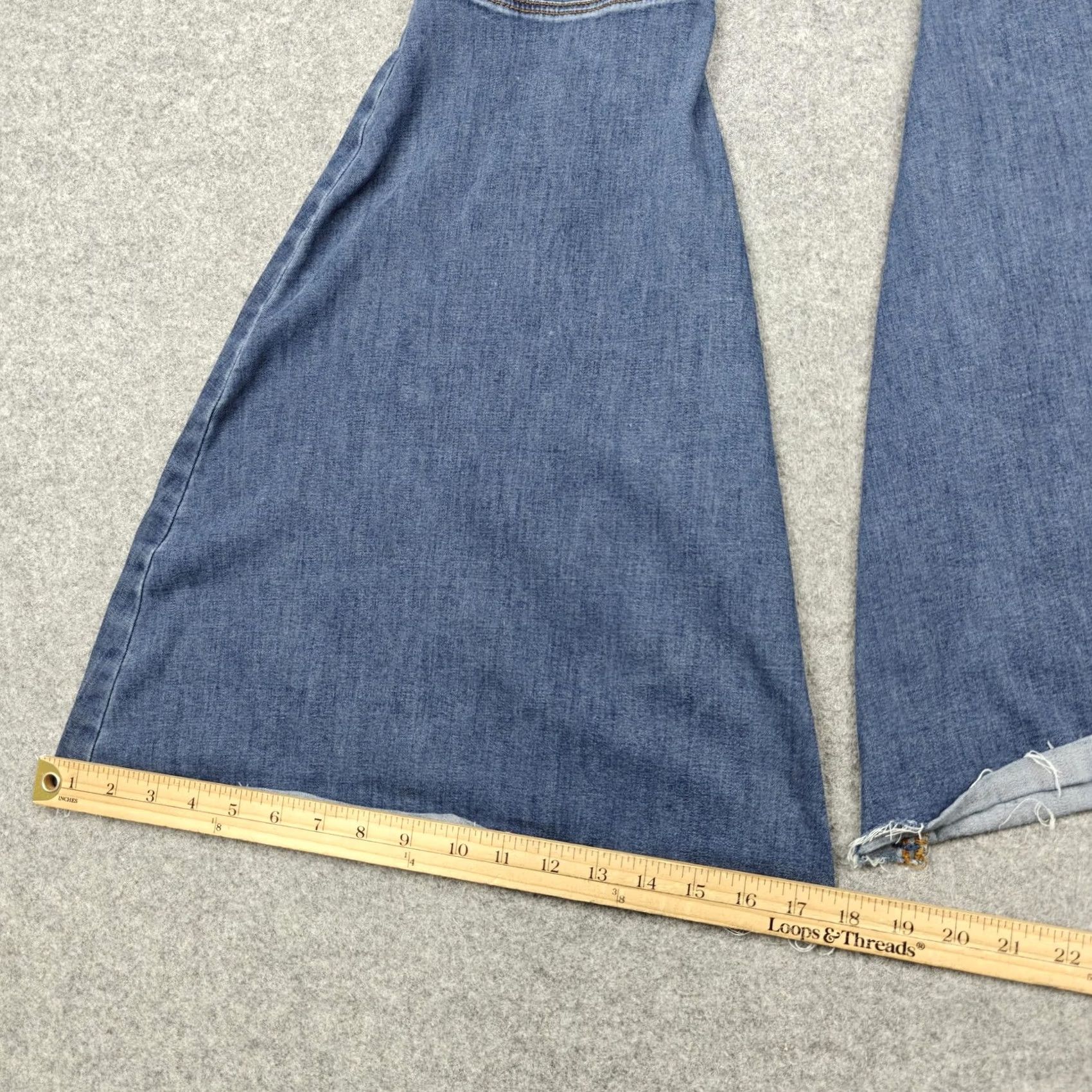 Free People Free People Jeans Flare Bell Bottom Womens 26R Blue Med Wash Stretch Denim Size 26" / US 2 / IT 38 - 6 Thumbnail