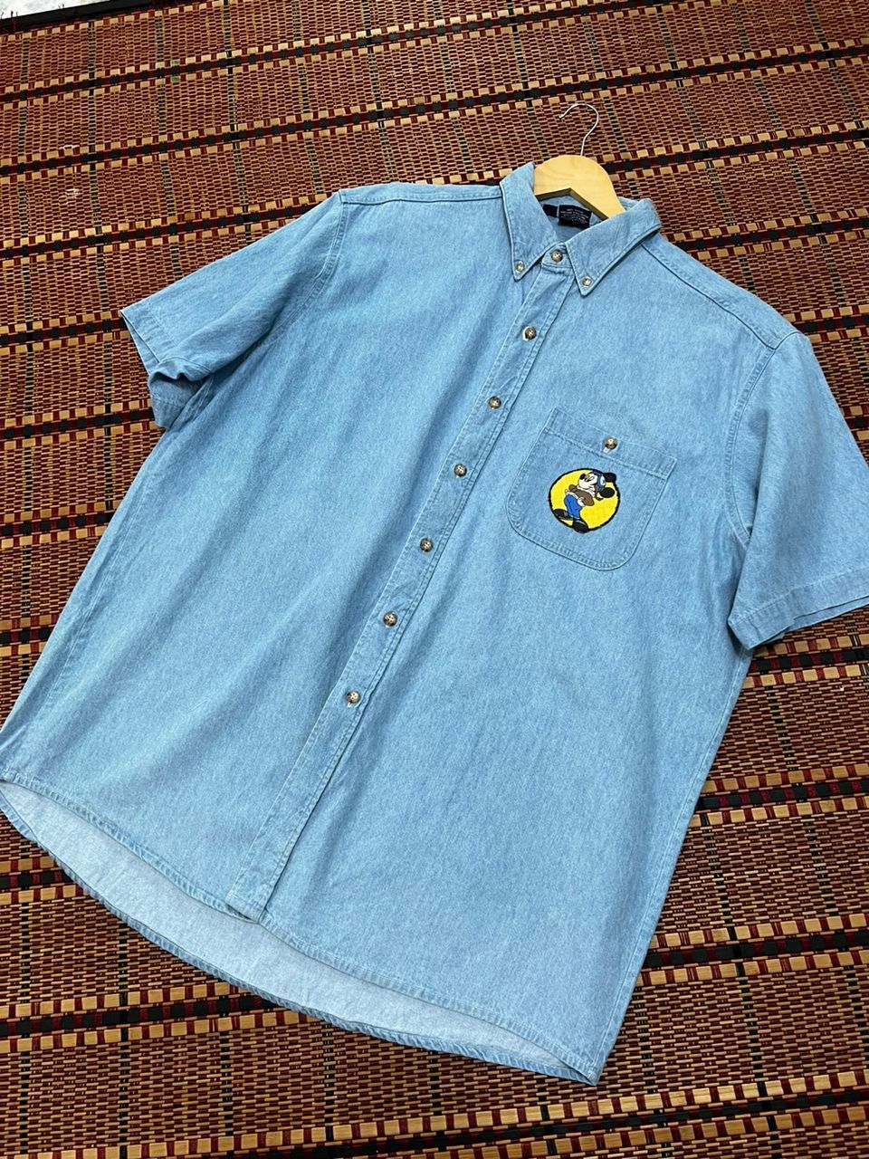 Vintage Vintage 80s Mickey Mouse Denim Shirt by Three Rivers Size US XL / EU 56 / 4 - 4 Thumbnail