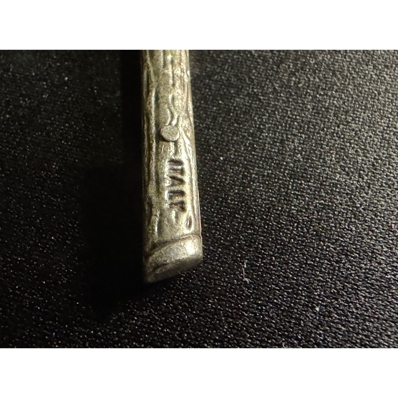 Other Vintage Silver Tone Crucifix INRI Pendant Size ONE SIZE - 5 Thumbnail