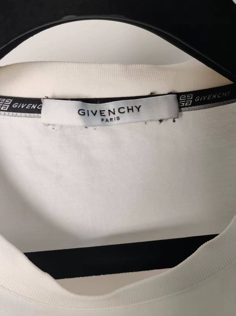 Givenchy Givenchy Distressed letter short sleeve Size US XL / EU 56 / 4 - 3 Thumbnail