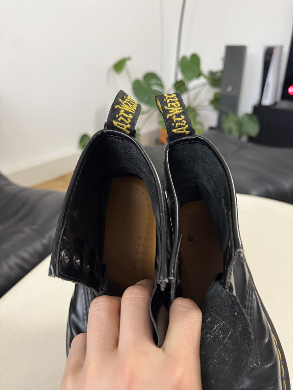 Dr. Martens Dr Martens 1460 Derby Leather Boots Black Rare Hype PunkRock Size US 6 / EU 39 - 6 Thumbnail