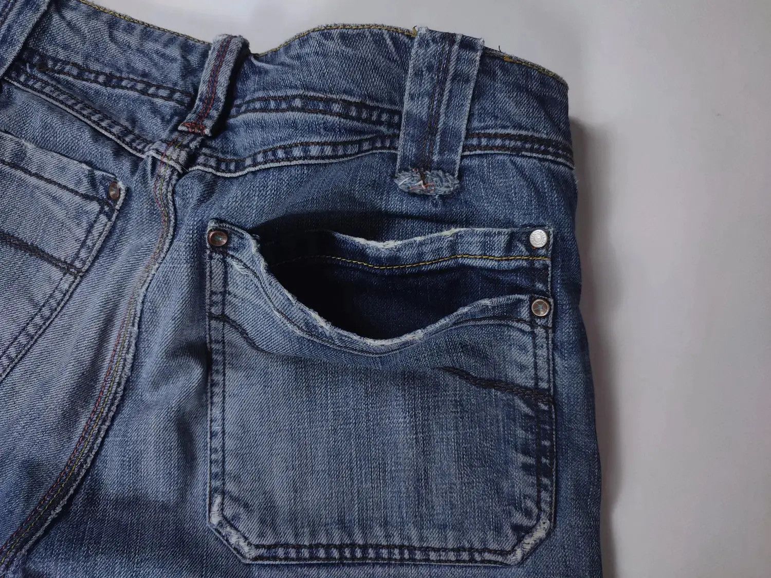 Diesel × Vintage Diesel Moorix Washed Straight Damaged Denim Pants Size US 30 / EU 46 - 15 Thumbnail