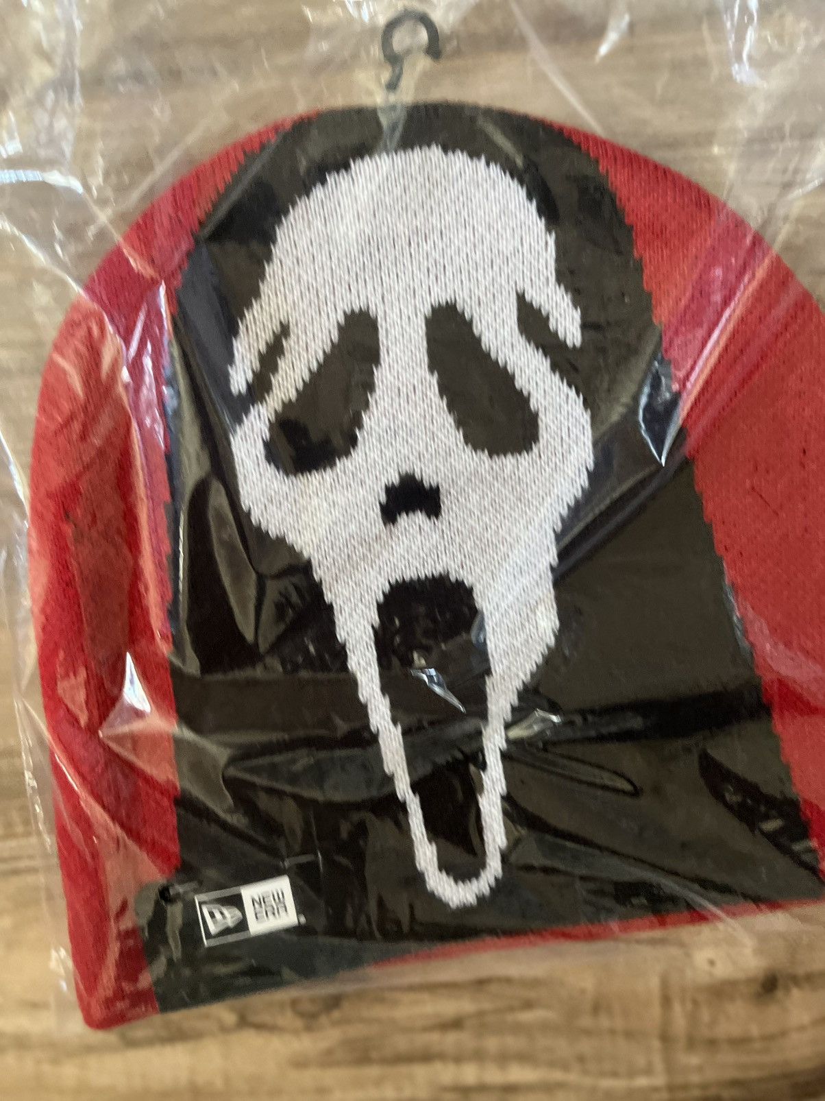 Supreme Supreme New Era Ghostface Beanie Size ONE SIZE - 2 Thumbnail