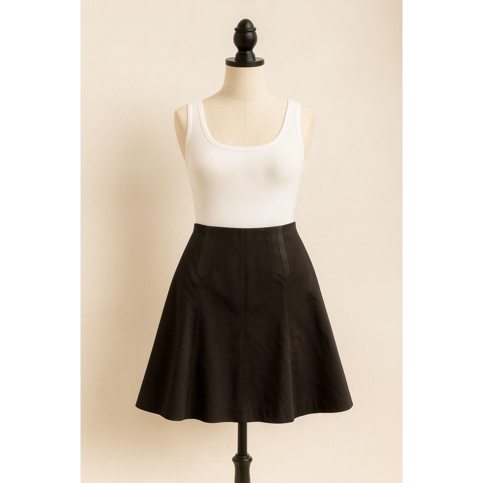 White House Black Market WHBM Black Fit & Flare Skirt Size 4 Size 27" / US 4 / IT 40 - 1 Thumbnail