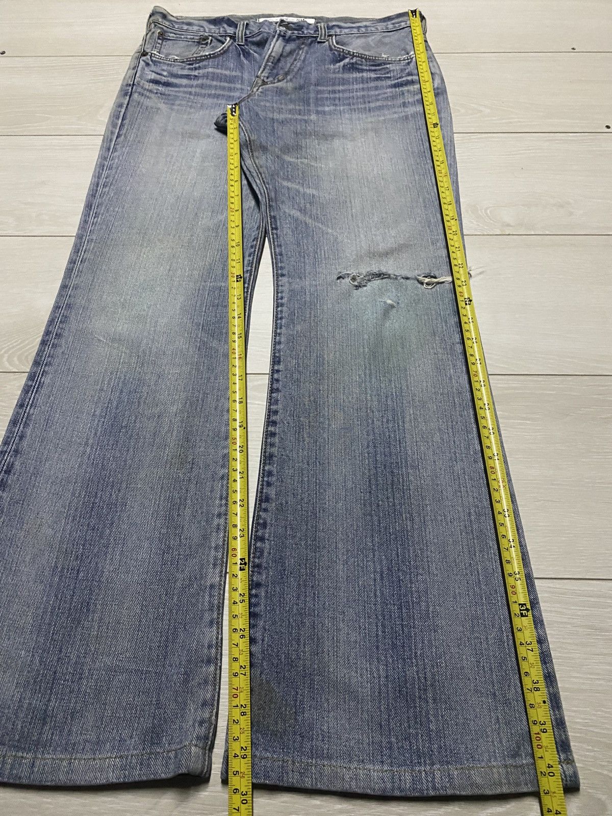 Edwin Excluxive Vintage Edwin Washed Distressed Flare Jeans Size US 33 - 16 Thumbnail