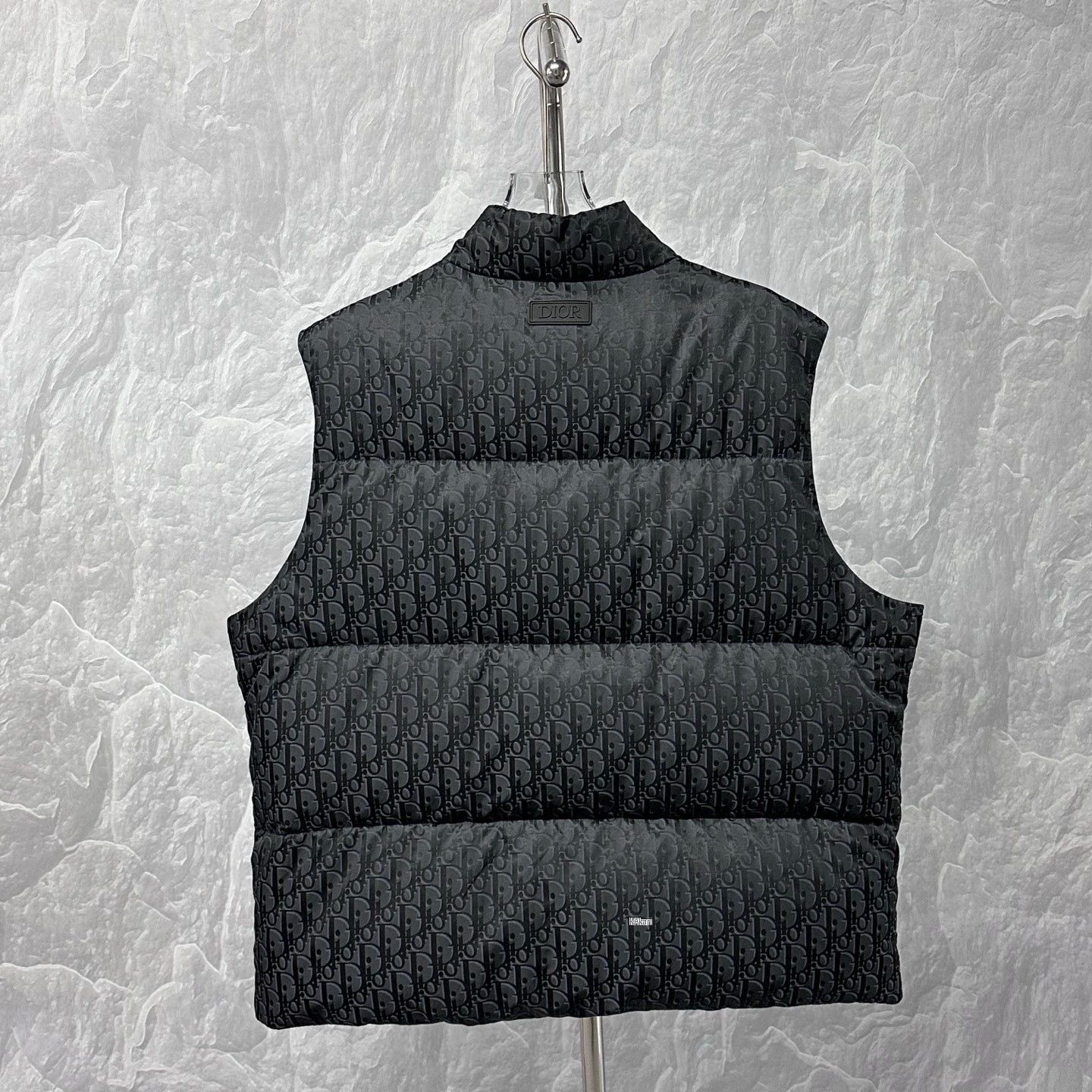 Dior Dior FW25 All-Over Jacquard Stand Collar Down Vest Size US XL / EU 56 / 4 - 4 Thumbnail