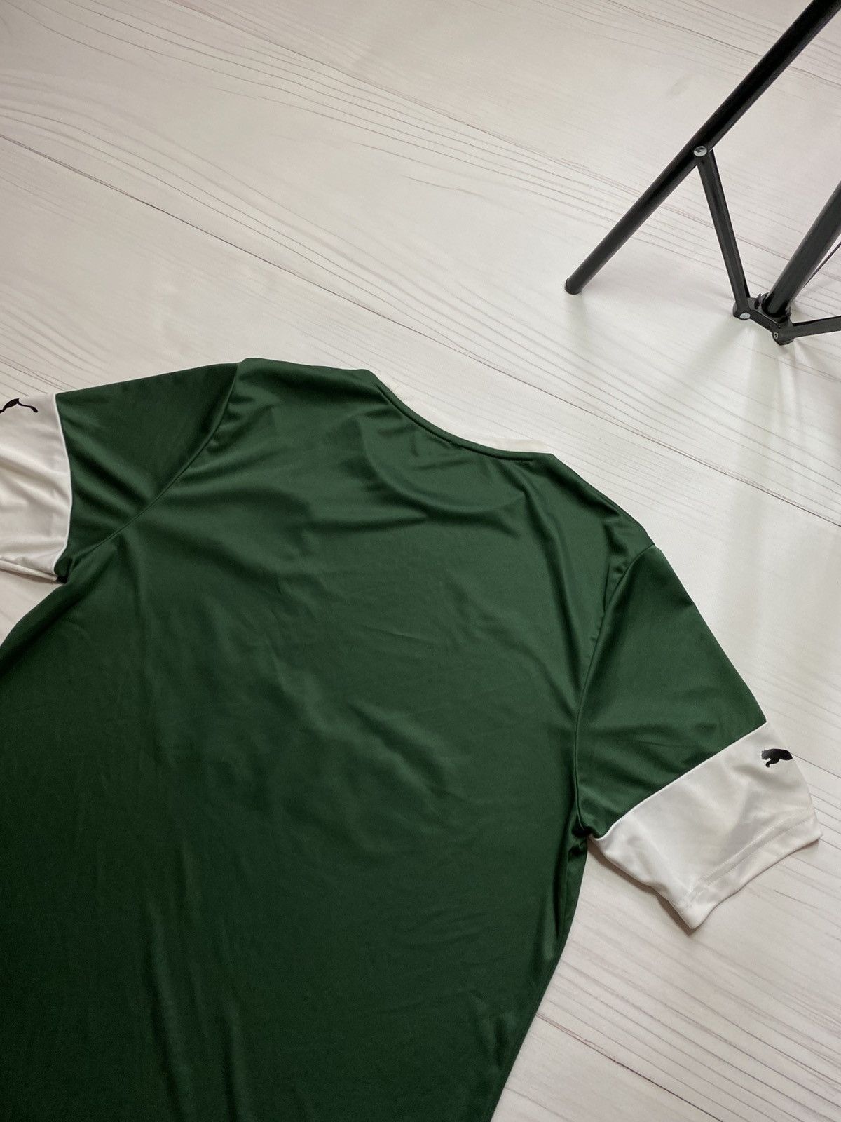 Puma Puma Plymouth Argyle 2019/20 home soccer football jersey Size US M / EU 48-50 / 2 - 14 Thumbnail