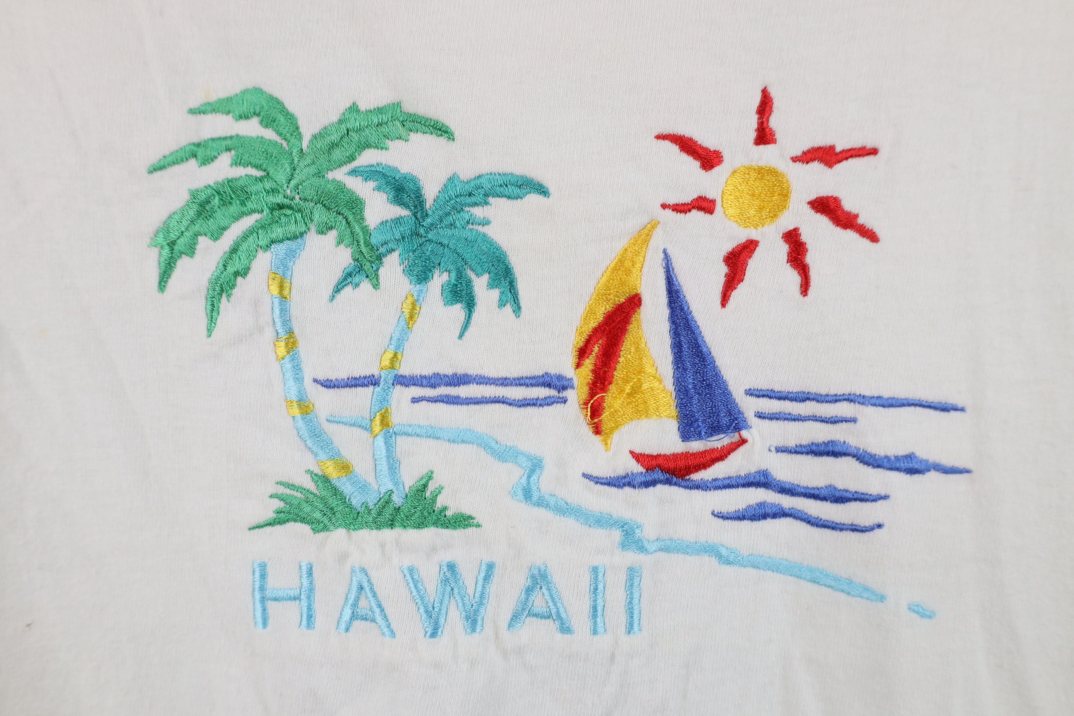 Vintage Vintage 90s Streetwear Hawaii Sailboat Sun Beach T-Shirt Size US XL / EU 56 / 4 - 6 Thumbnail