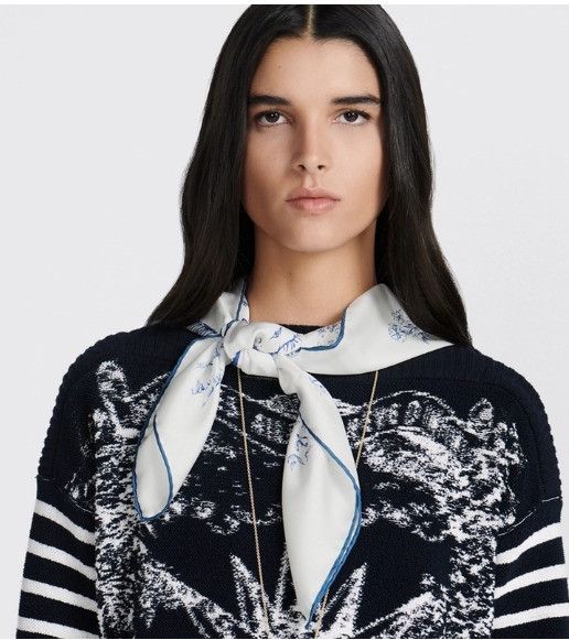 Dior o1w1db11024 Size: OS / Reve D'Infini Square Scarf Size ONE SIZE - 5 Thumbnail