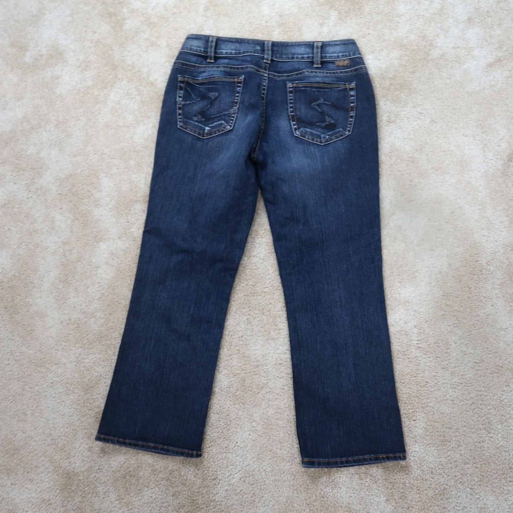 Silver Jeans Co. Silver Jeans Suki Capri Jeans Womens 31 Blue Dark Denim Slim Capris 26 Inseam 5-Pocket Distressed Size 24" / US 00 / IT 34 - 7 Thumbnail