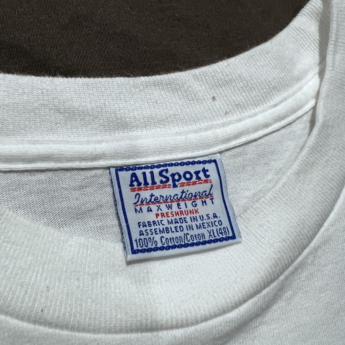 Vintage 90s Bailey’s Smoke Cigarette Tee graphic streetwear art XL Size US XL / EU 56 / 4 - 3 Thumbnail