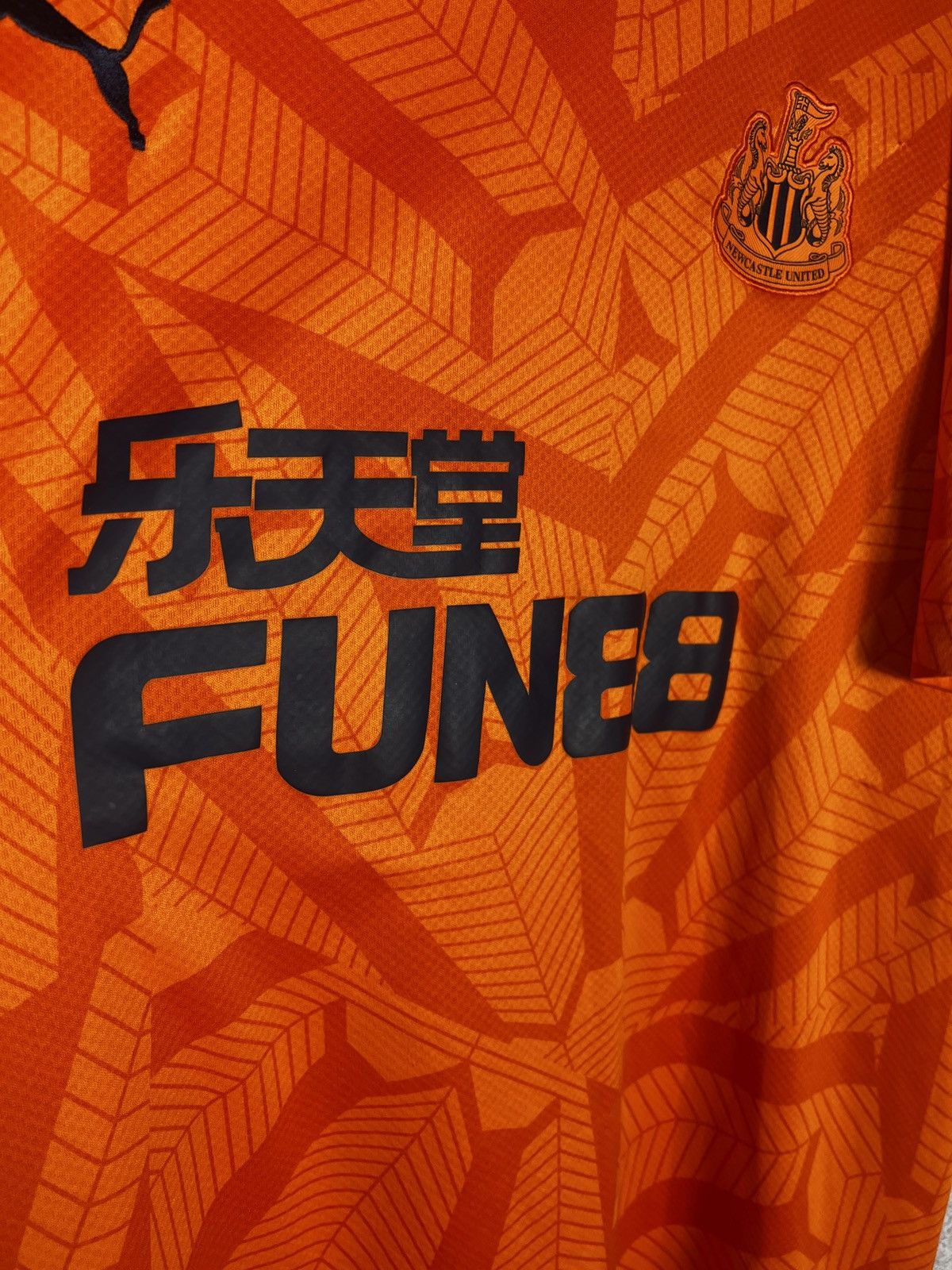 Puma Newcastle 2019 2020 Third Jersey Puma Football Shirt 3XL Size US XXL / EU 58 / 5 - 5 Thumbnail