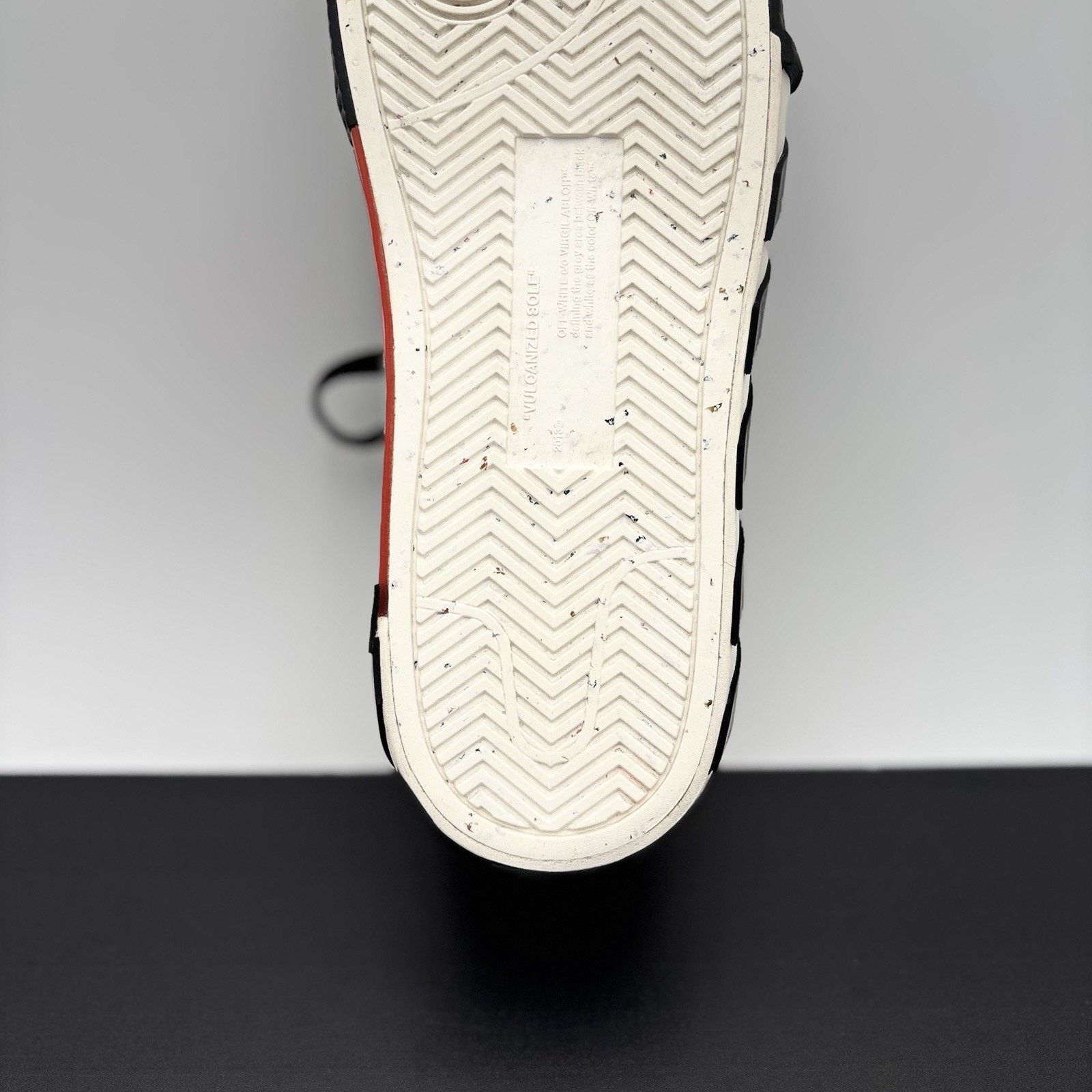 Off-White Off-White Vulc Sneaker ' Canvas White, Black ' | GOOD COND! Size US 8 / EU 41 - 18 Thumbnail