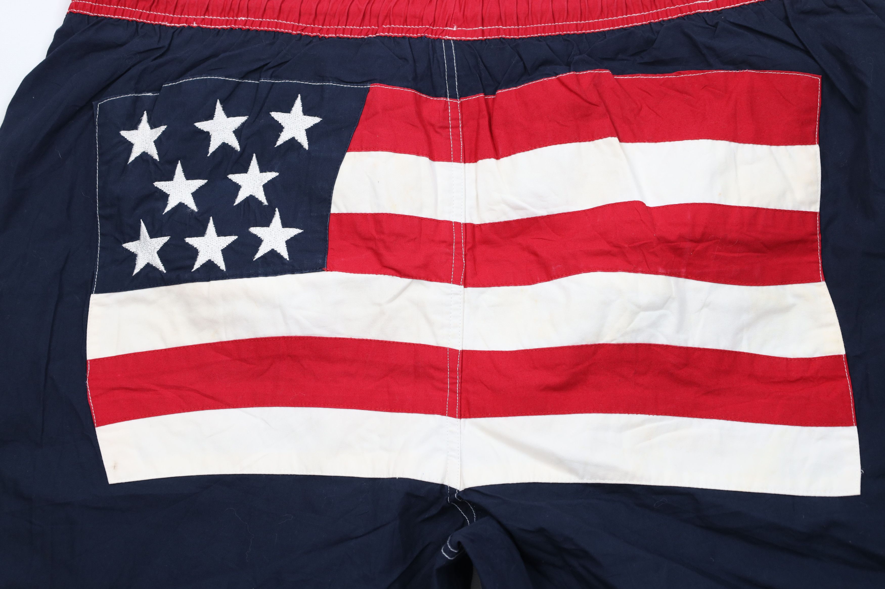 Tommy Hilfiger Vintage 90s Tommy Hilfiger Flag International Games Shorts Size US 32 / EU 48 - 14 Thumbnail