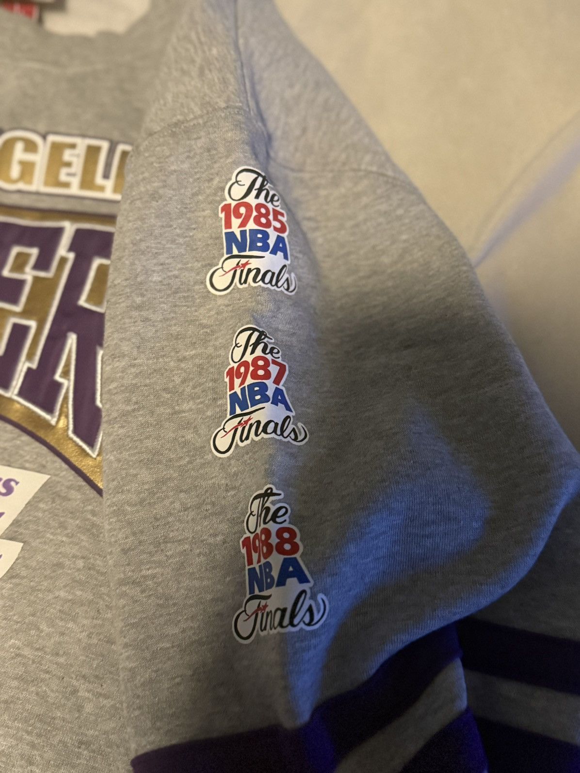 Mitchell & Ness Lakers 80’s sweatshirt Size US L / EU 52-54 / 3 - 4 Thumbnail