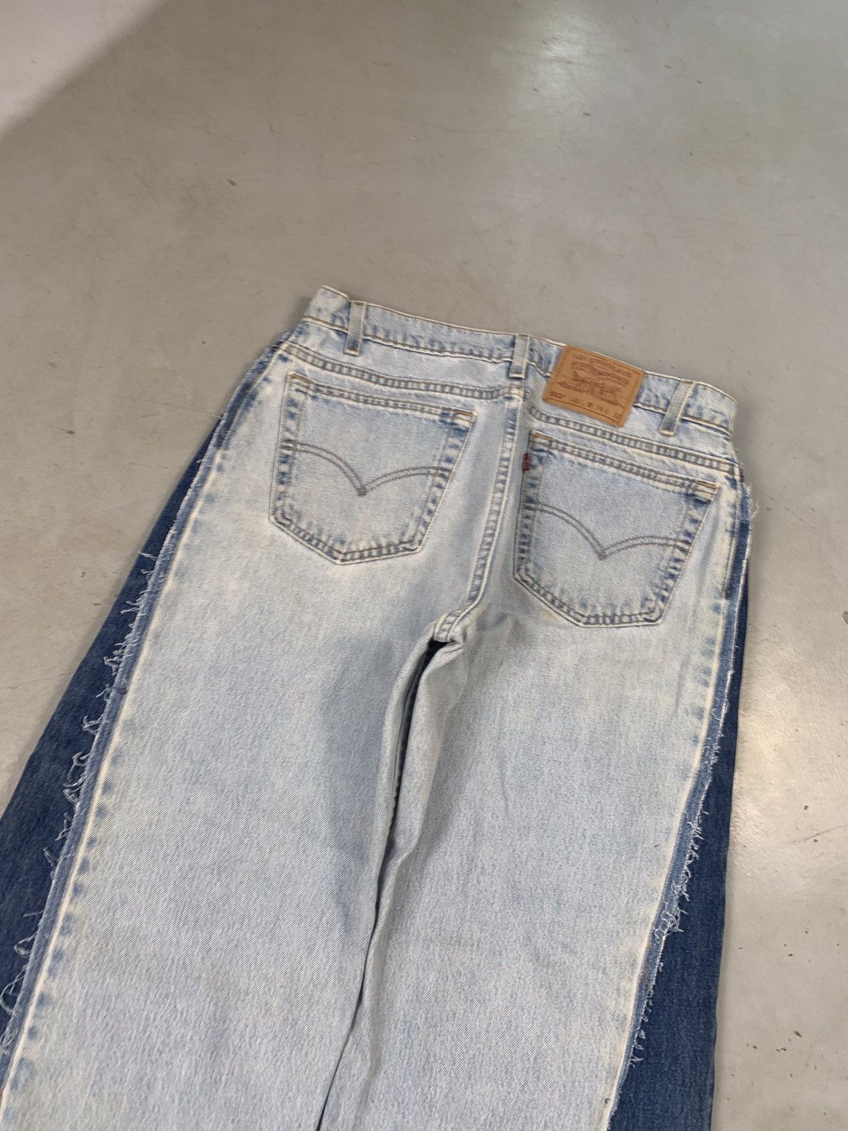 Levi's upcycled vintage Levi’s baggy fit denim Size US 32 / EU 48 - 7 Thumbnail
