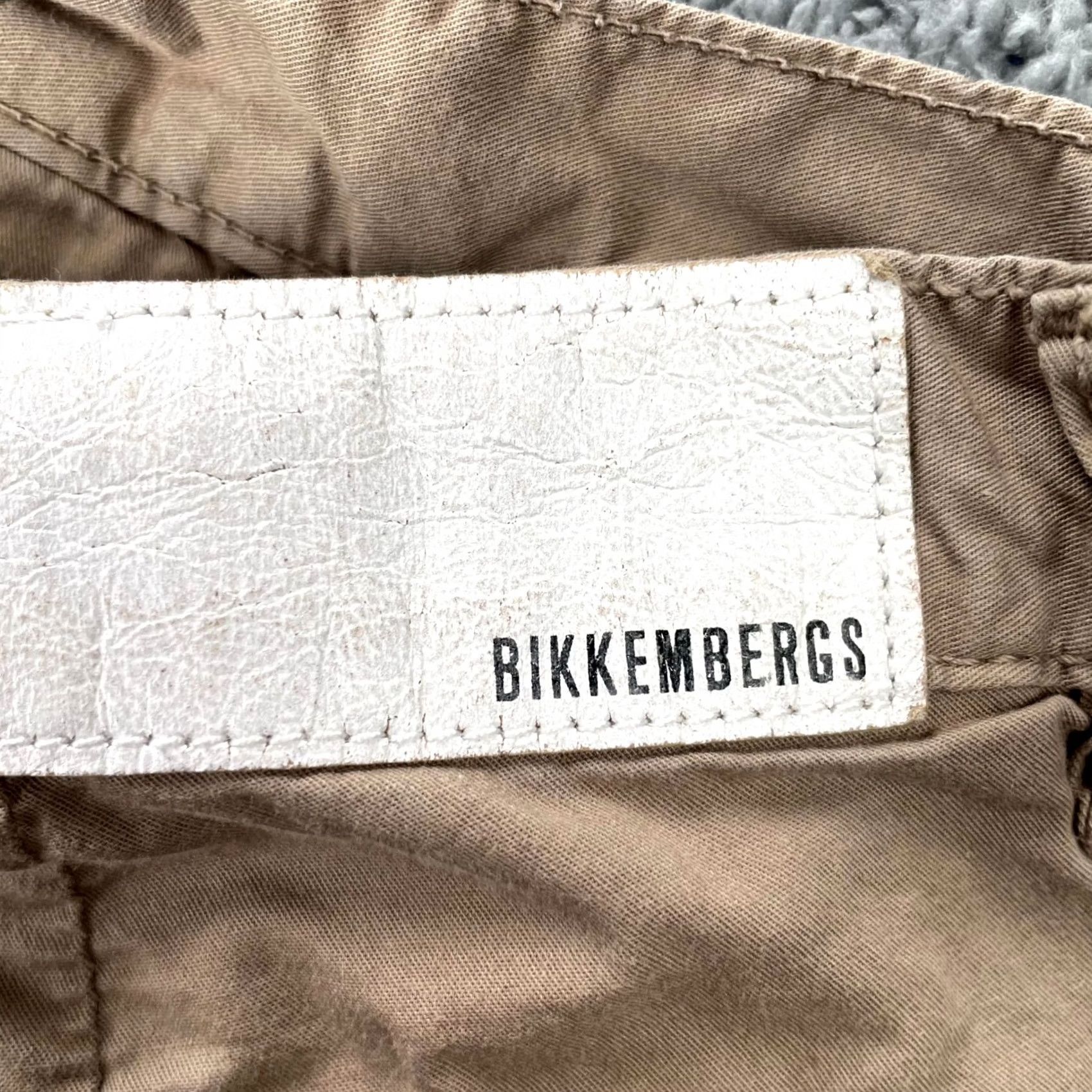 Vintage Bikkembergs Pants Mens 33x30 Beige Cotton Stretch Cargo Pocket Straight Leg Pants Mens Beige Cargo Pocket Straight Leg 33x30 Regular Mens Size US 33 - 7 Thumbnail