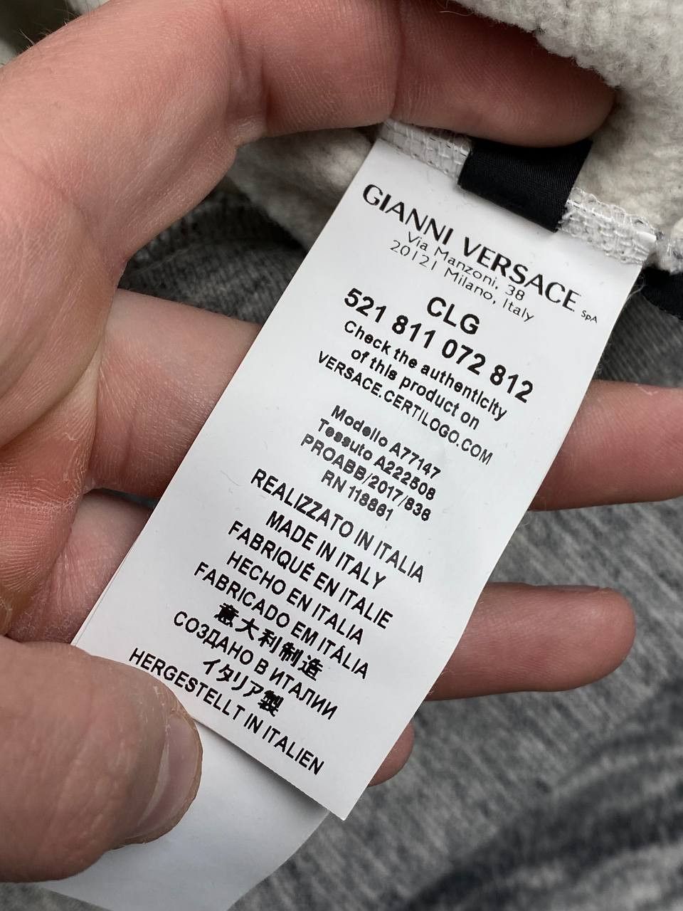 Versace Versace Sweatshirt Big Logo Men Size S Gray Size US S / EU 44-46 / 1 - 10 Thumbnail