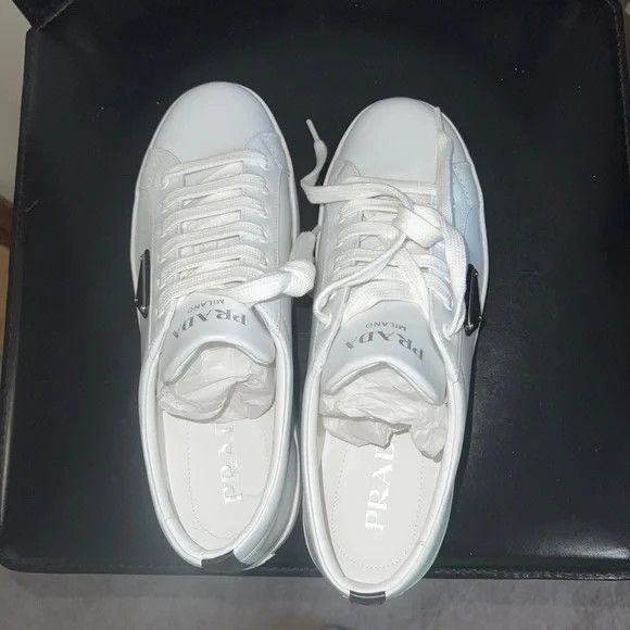 Prada o1srvl11e0624 Sneakers in White Size US 8 / EU 41 - 2 Thumbnail