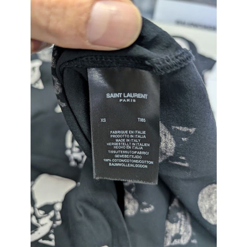 Saint Laurent Paris o1rshd1 Skull and Bowtie Print T-Shirt in Black / White Size US XS / EU 42 / 0 - 17 Thumbnail