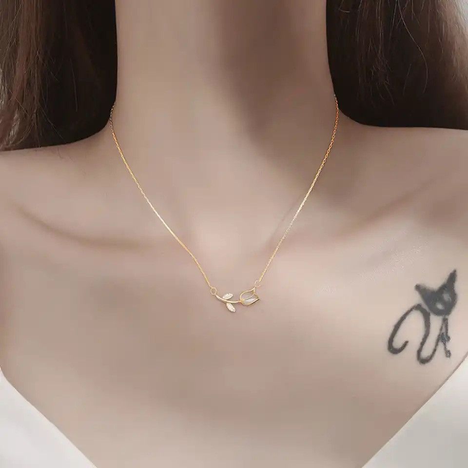 Other Elegant Women Tulip Necklace Size ONE SIZE - 3 Thumbnail