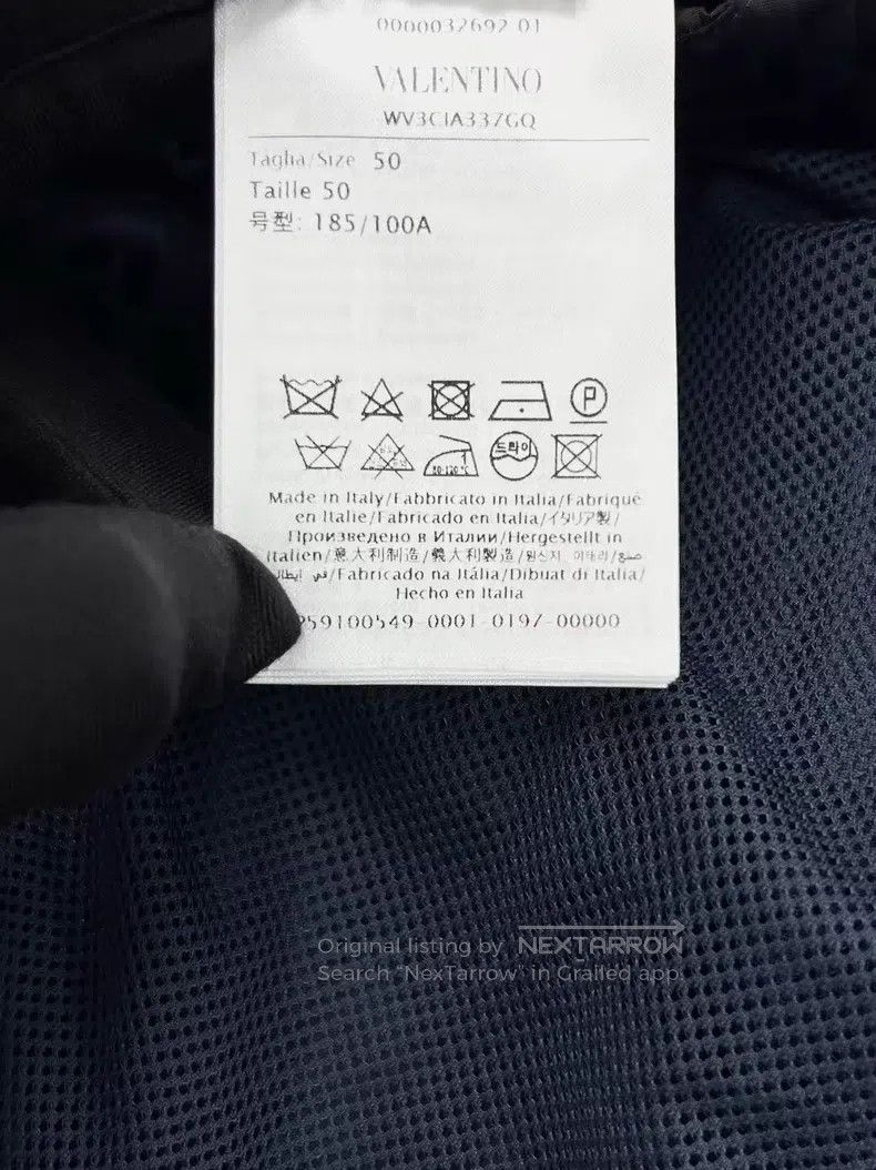 Valentino Valentino Dark pattern V letter logo full print jacket Size US M / EU 48-50 / 2 - 5 Thumbnail