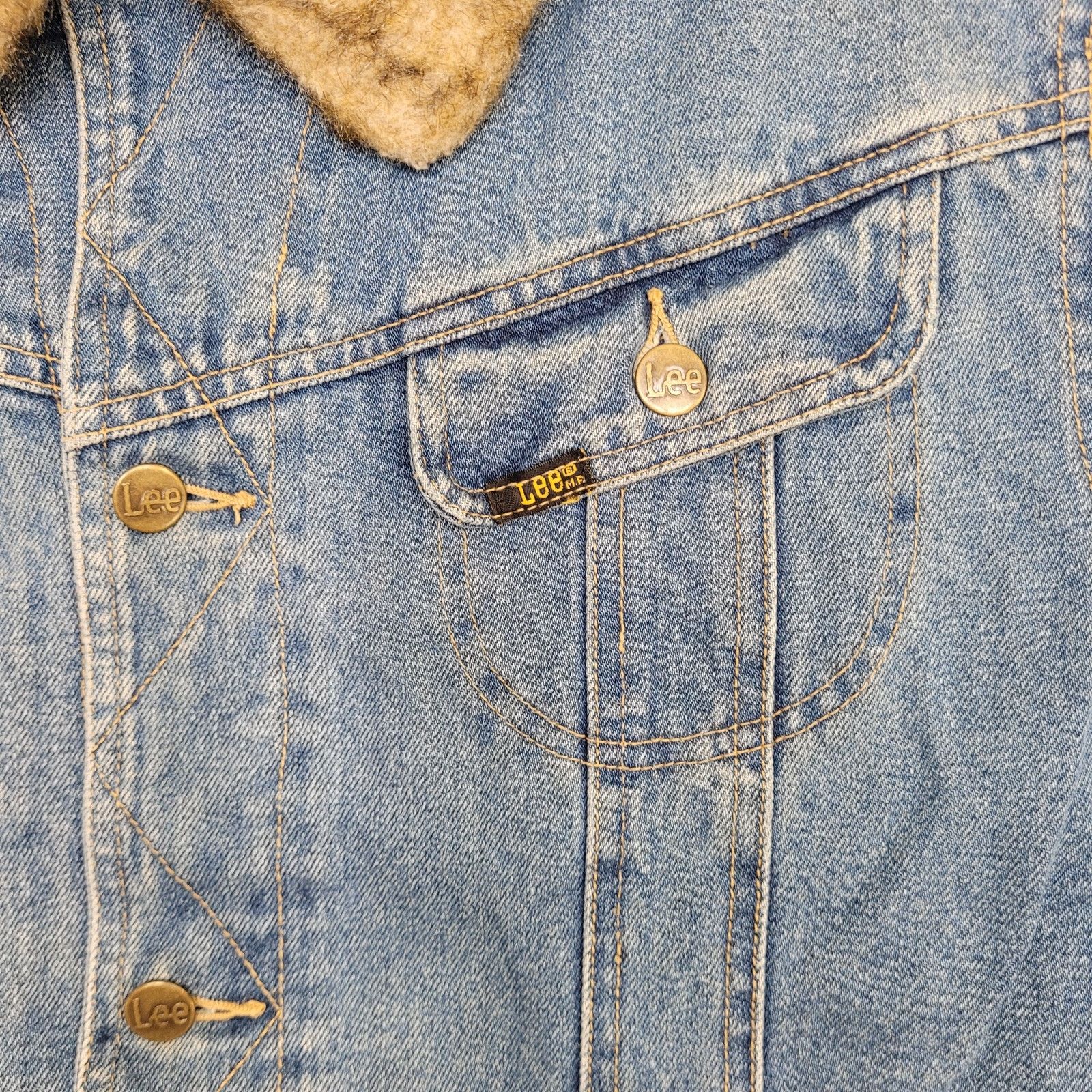 Lee VTG LEE Trucker Denim Jacket Womens L/XL 22x24 Faded Crop Size L / US 10 / IT 46 - 11 Thumbnail