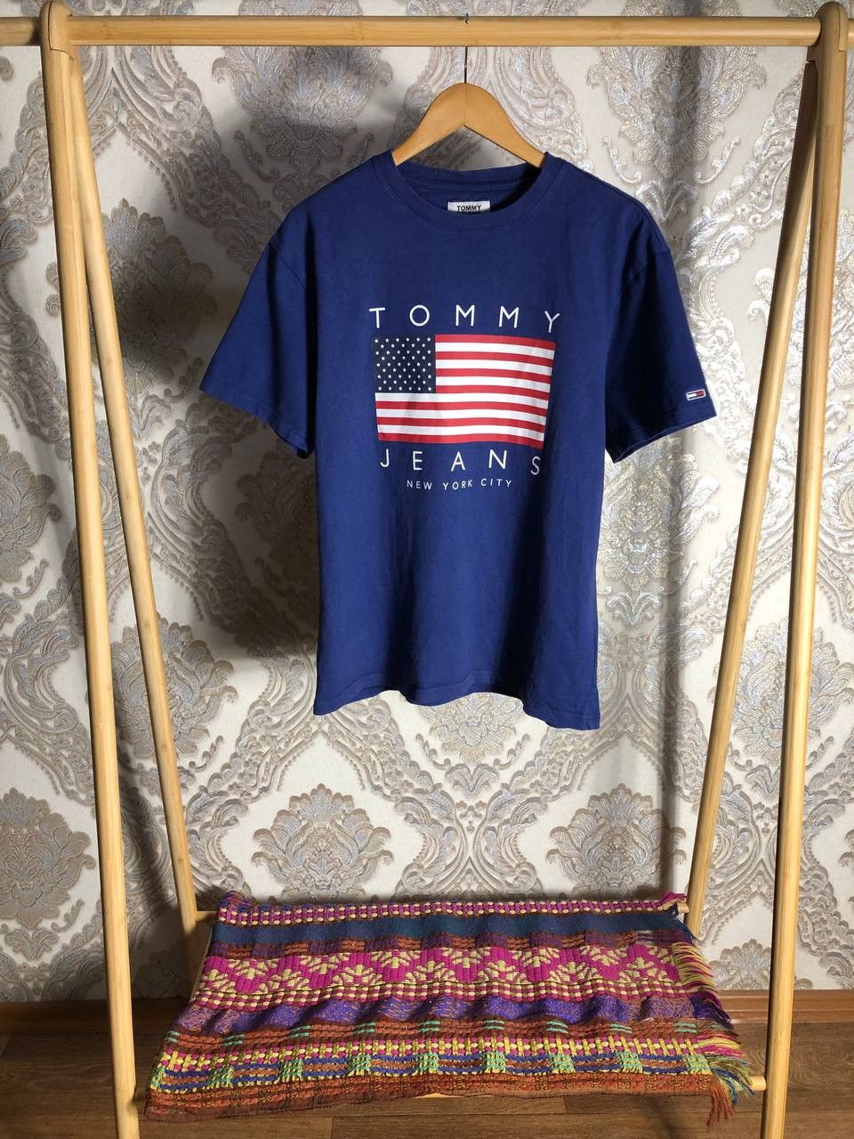 Tommy Hilfiger VINTAGE TOMMY HILFIGER NEW YORK CITY USA FLAG DESIGNER Y2K Size US L / EU 52-54 / 3 - 2 Thumbnail
