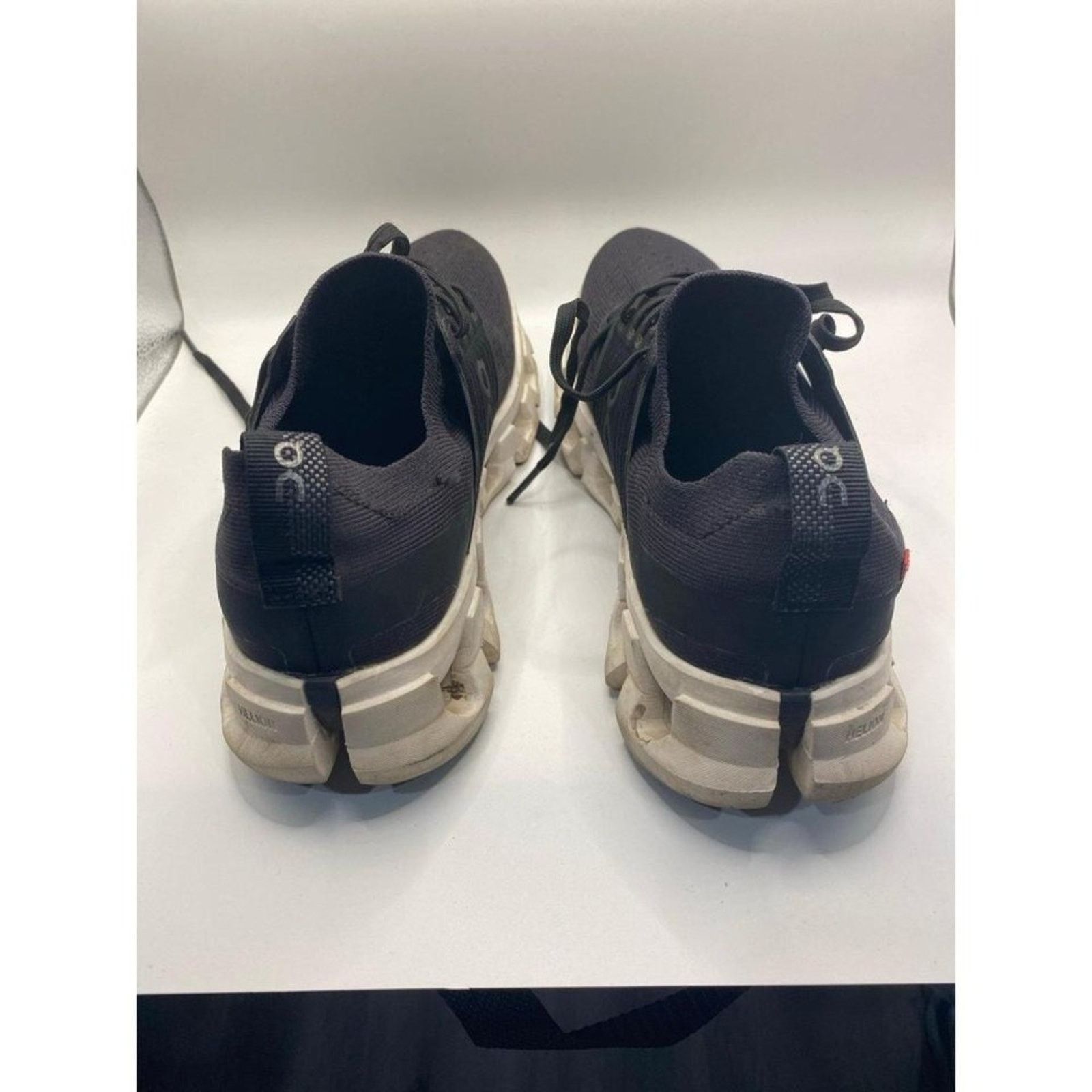 On On Running Cloudswift Black Mens Athletic Shoes Size 7.5 Size US 7.5 / EU 40-41 - 6 Thumbnail