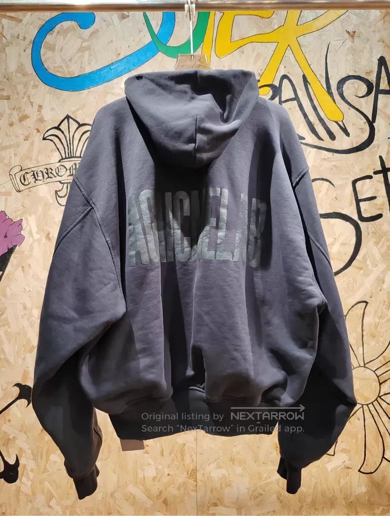 Balenciaga Balenciaga Reversed Letter Zip-Up Hoodie Size US S / EU 44-46 / 1 - 5 Thumbnail