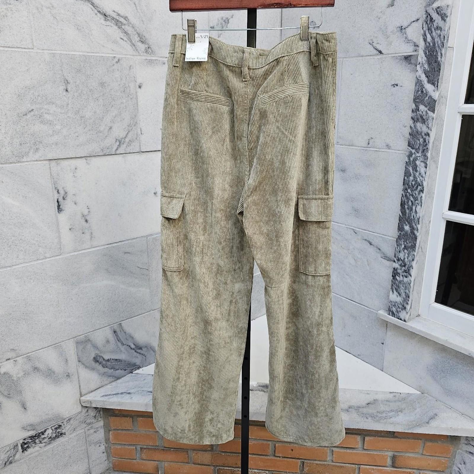 Other Women's Tan Corduroy Cargo Pants Size 29" - 5 Thumbnail
