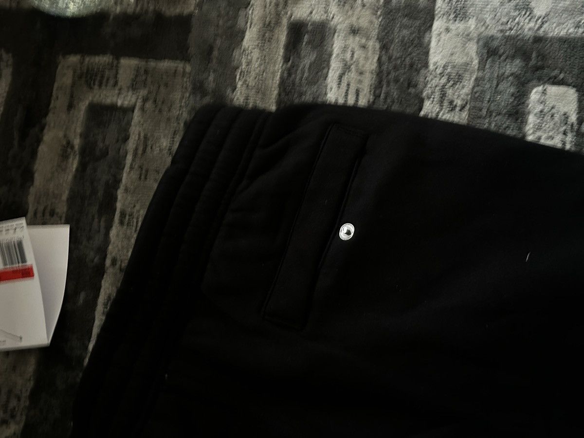 Nike solo swoosh pants Size US L / EU 52-54 / 3 - 7 Thumbnail